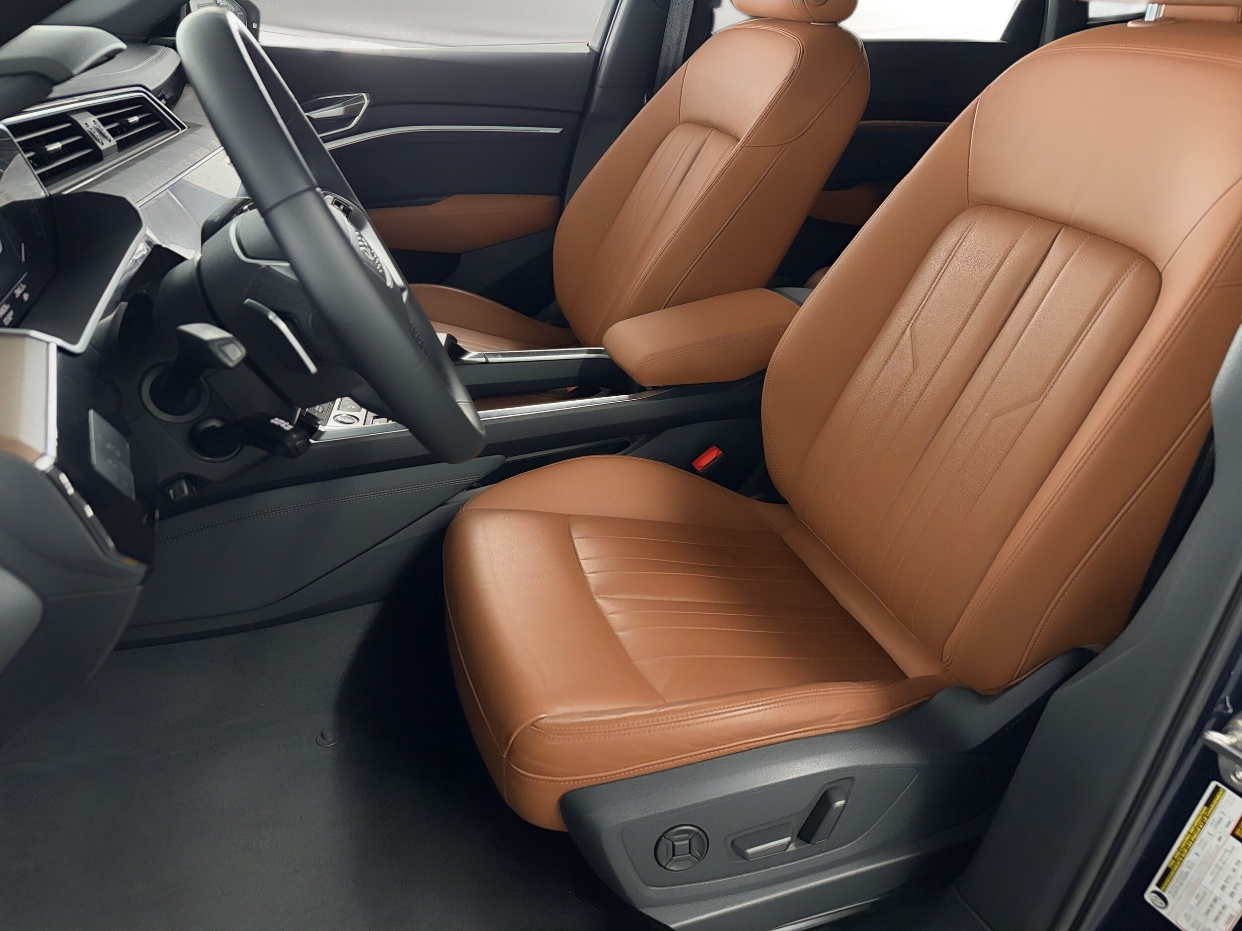 E-tron Premium SUV