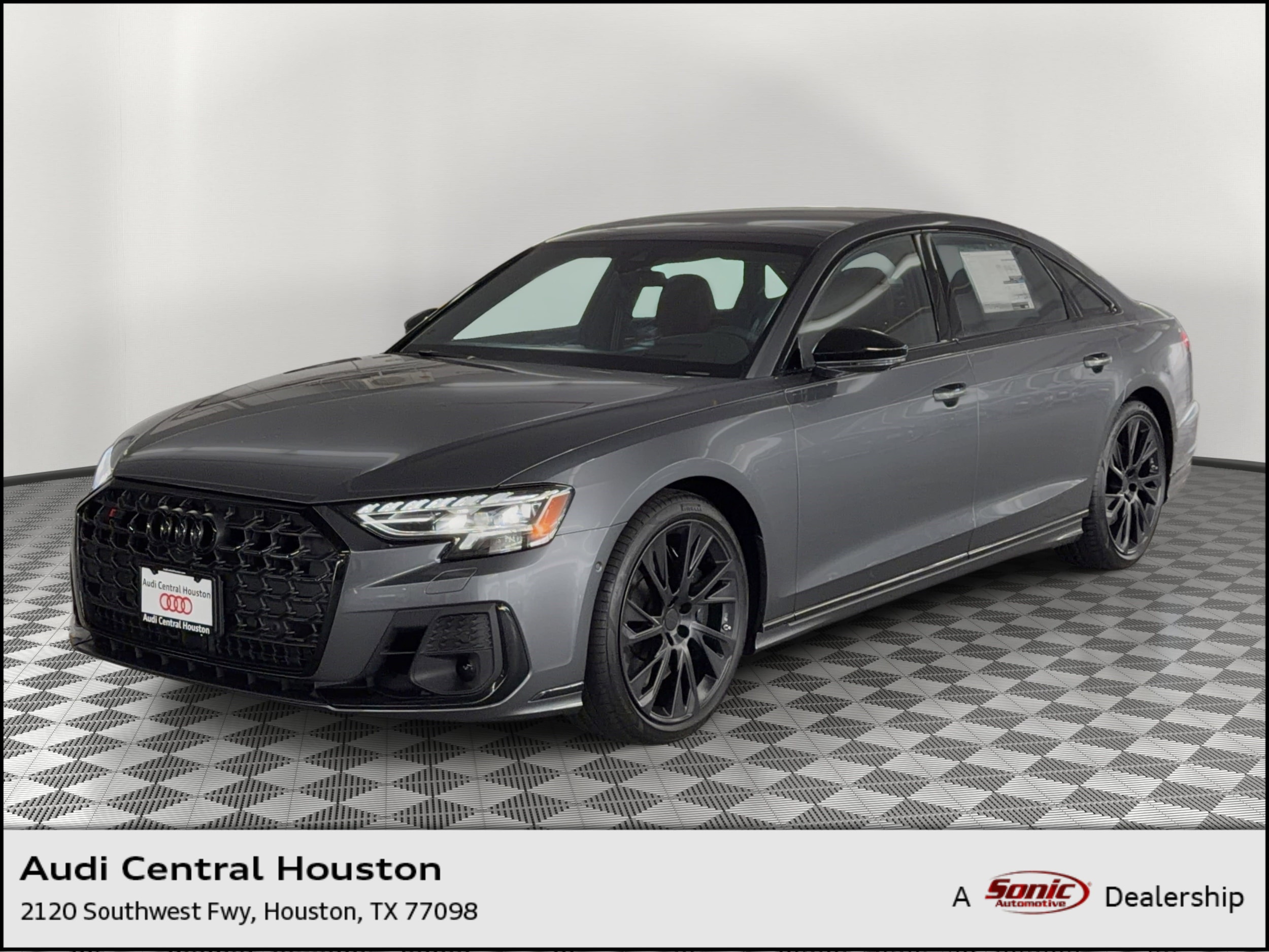 2026 Audi S8 4.0T quattro Tiptronic's photo
