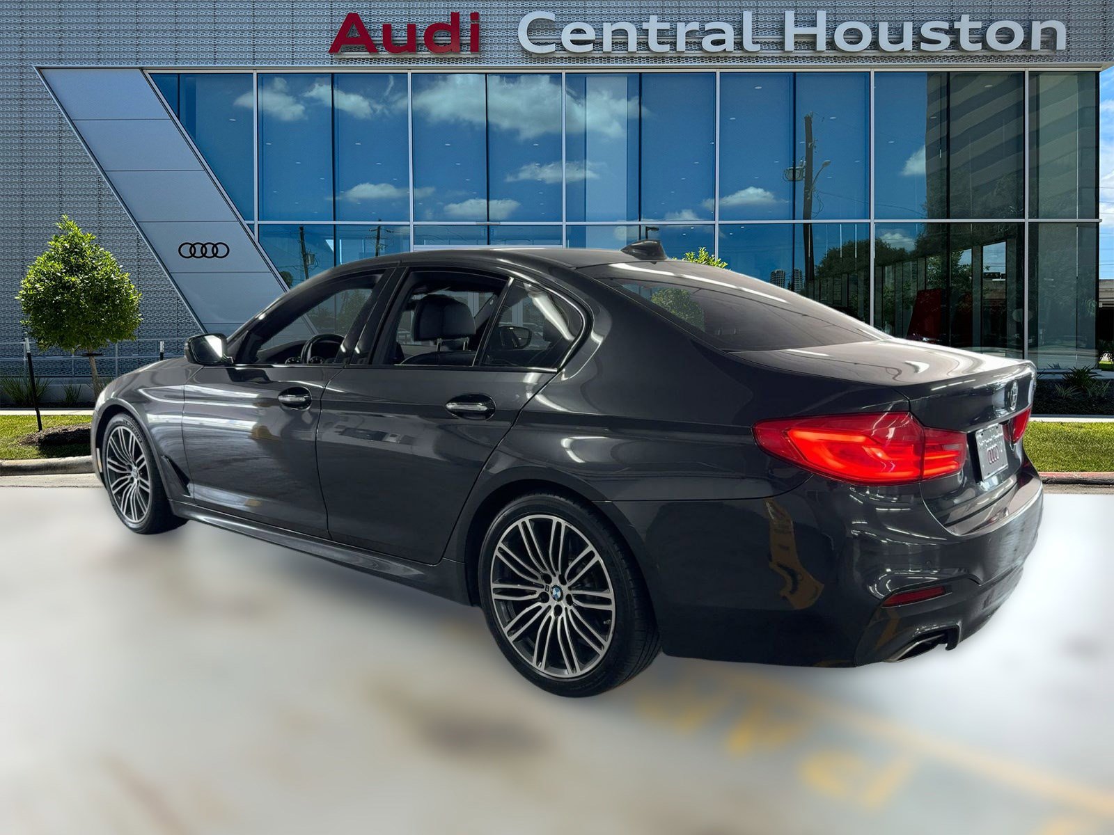 2018 Bmw 540i Sedan photo 3