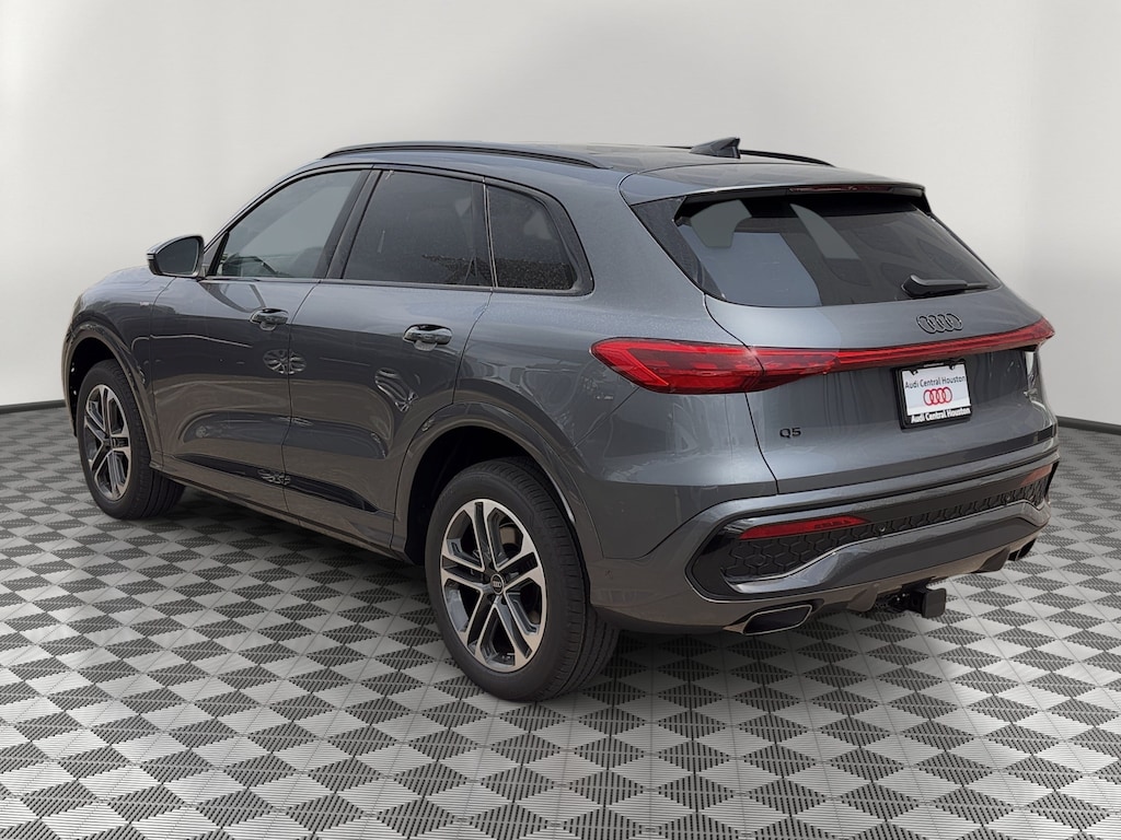 New 2026 Audi Q5 Premium SUV