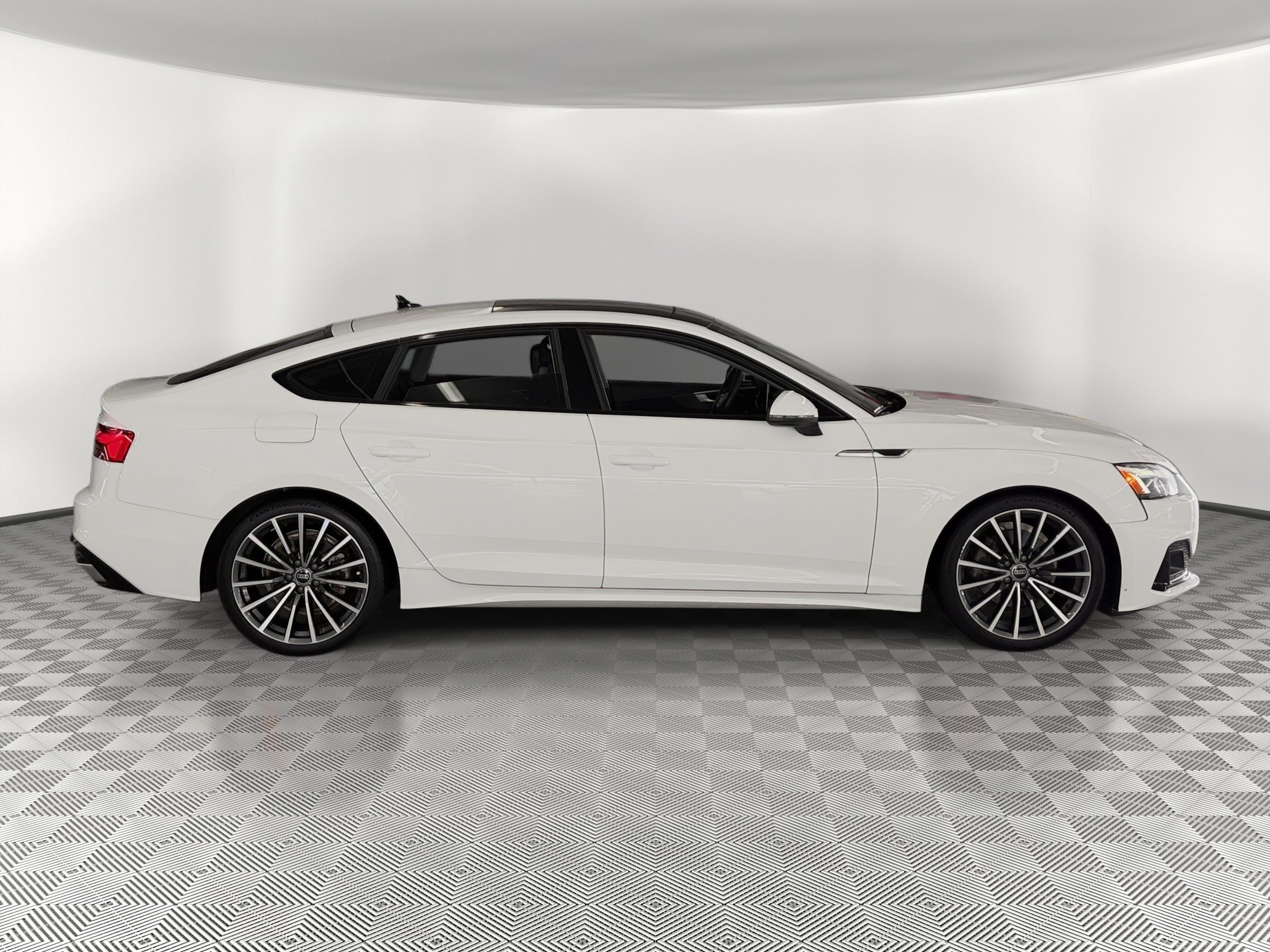 A5 Premium Plus Sportback