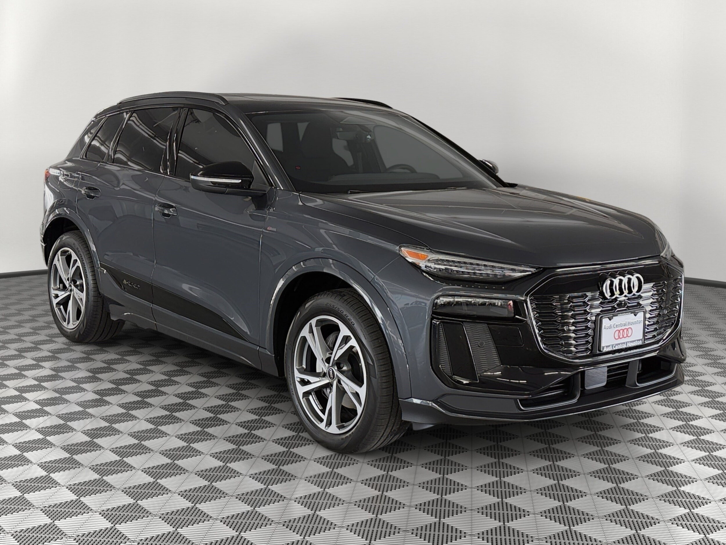 Q6 E-tron Premium Plus SUV
