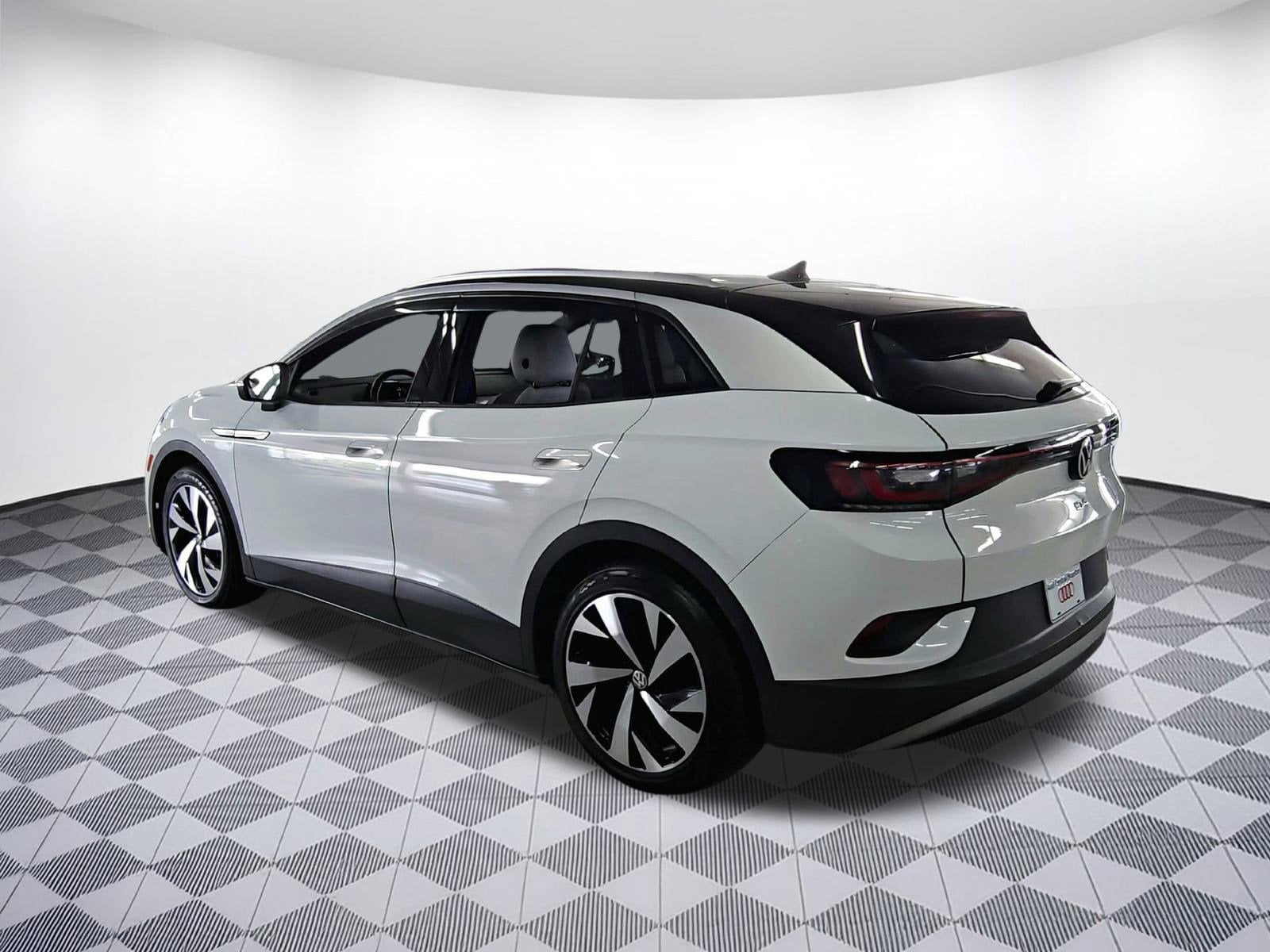 Used 2022 Volkswagen ID.4 PRO S with VIN WVGKMPE22NP070058 for sale in Houston, TX