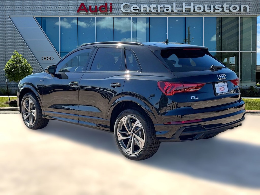 New 2025 Audi Q3 Premium SUV