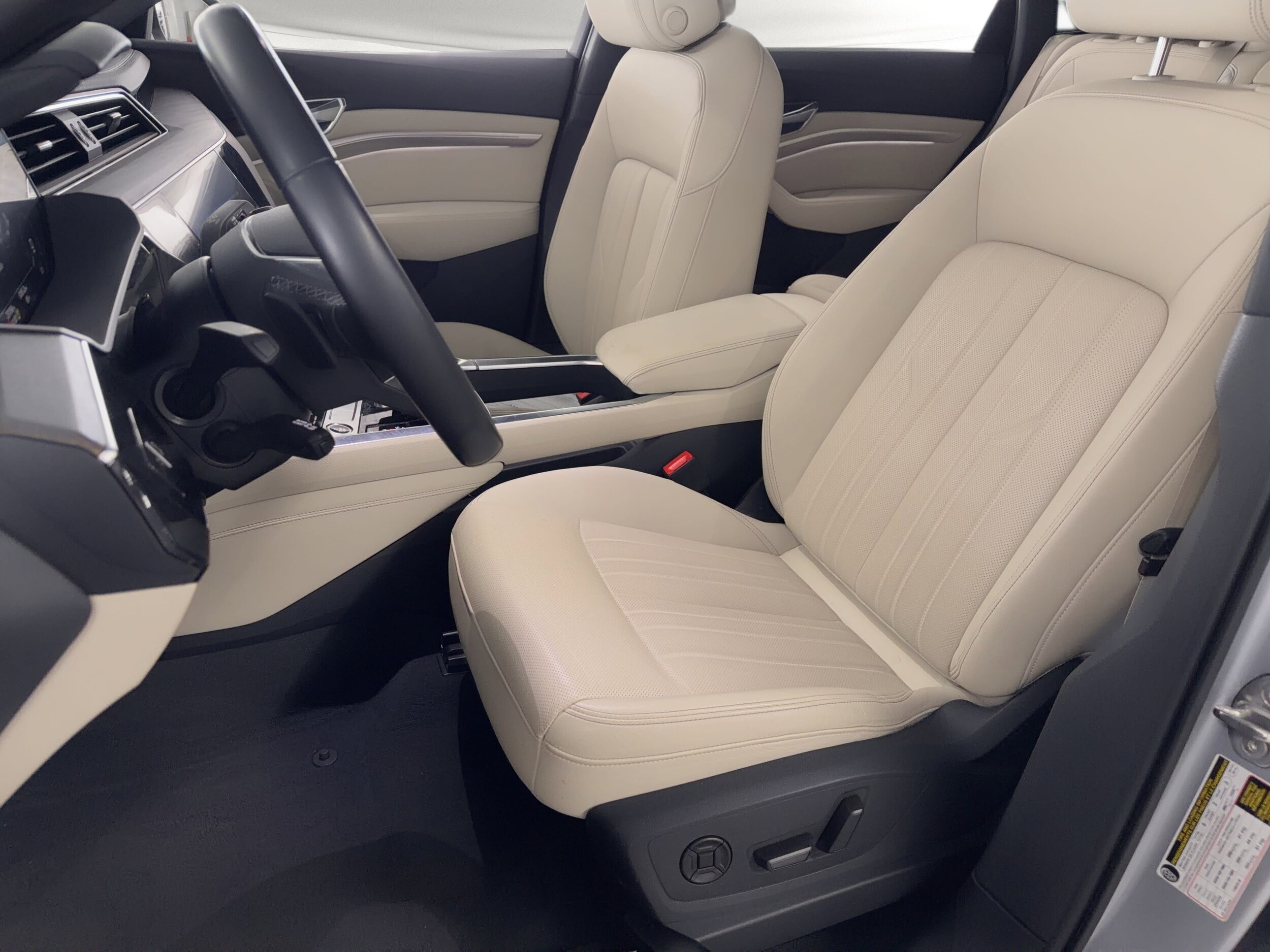 E-tron Sportback S Line Premium Plus SUV