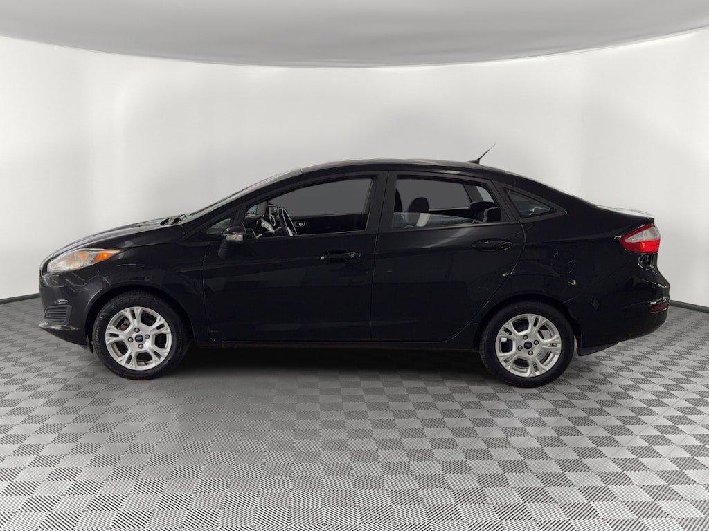Used 2015 Ford Fiesta SE Sedan
