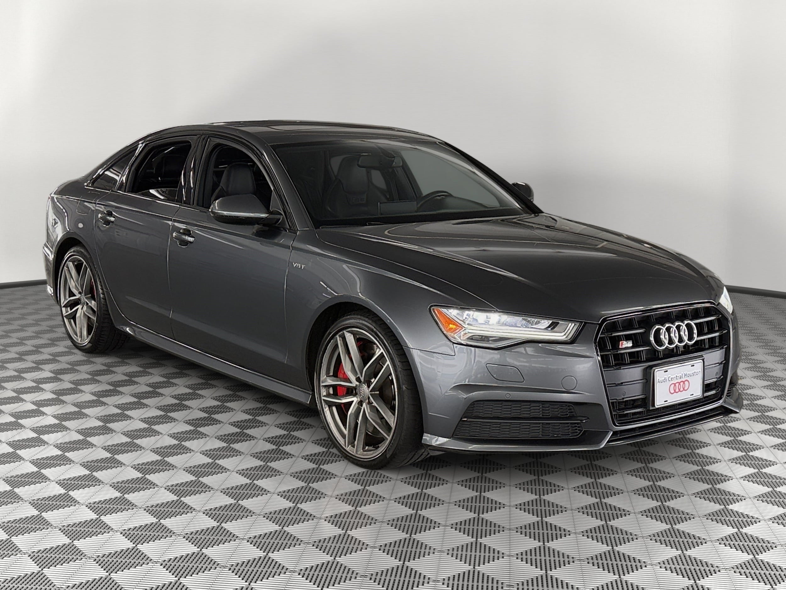S6 Premium Plus Sedan