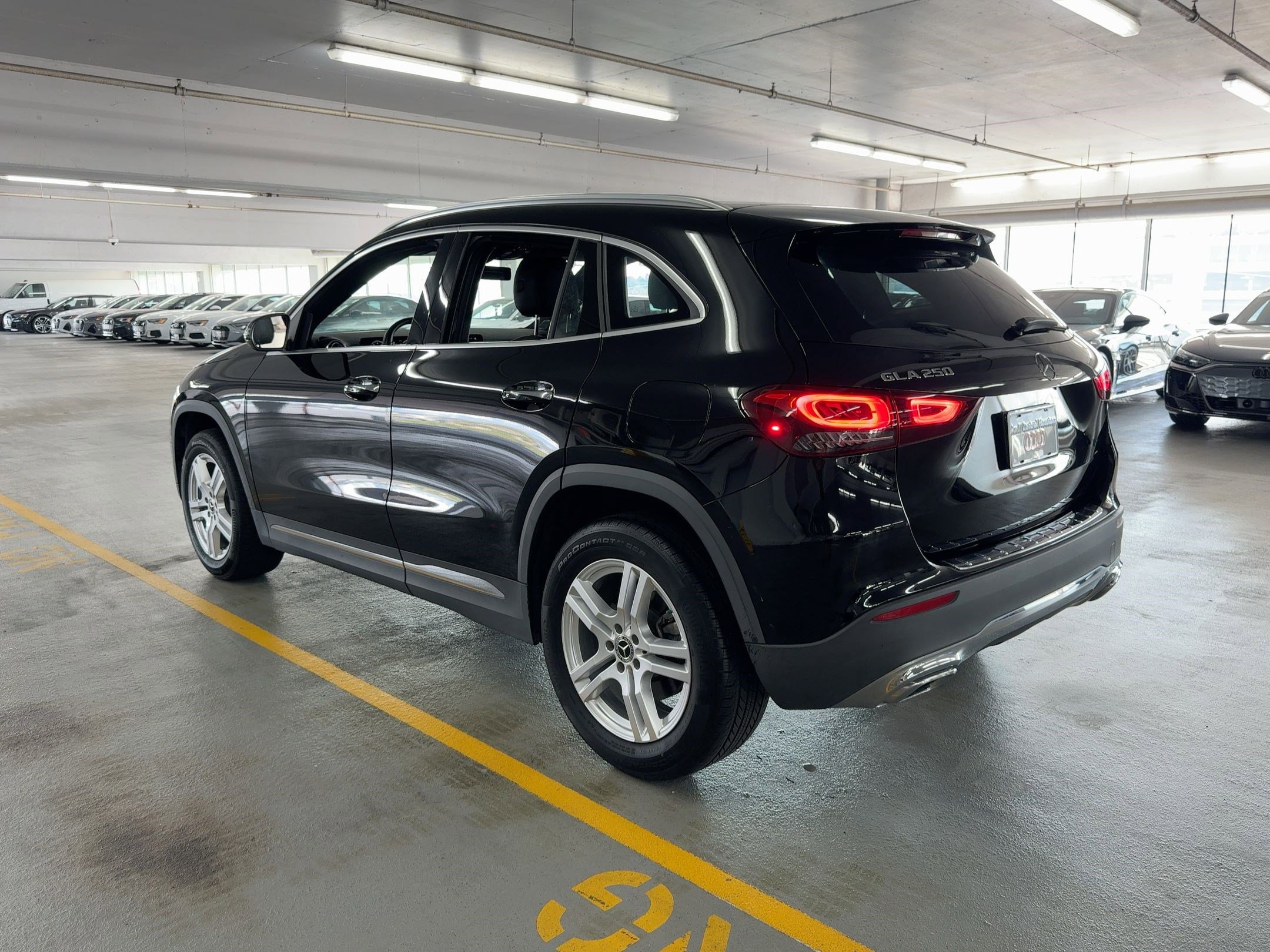 2023 Mercedes Benz GLA 250 photo 3
