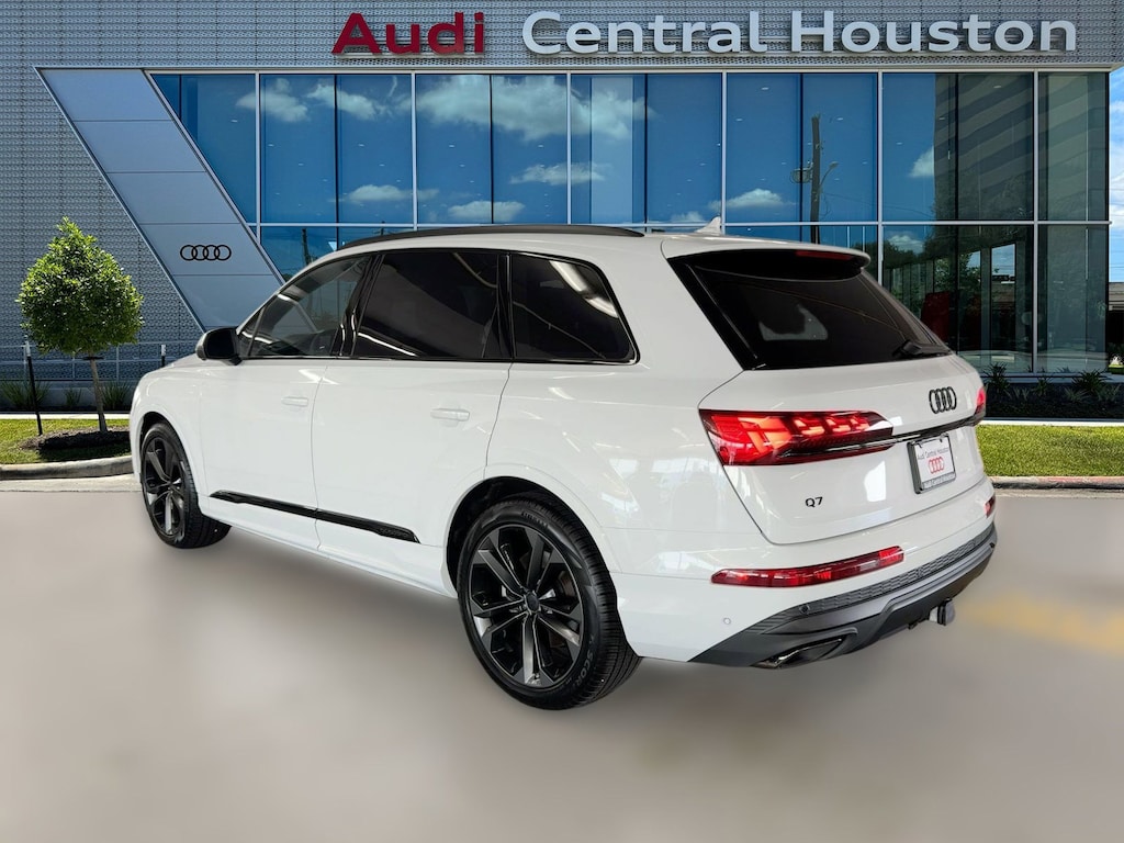 New 2026 Audi Q7 Prestige SUV