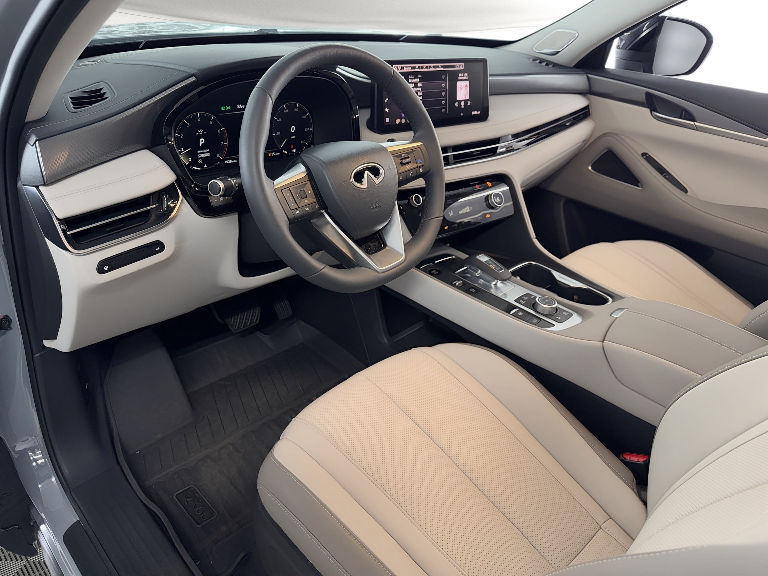 QX60 LUXE SUV