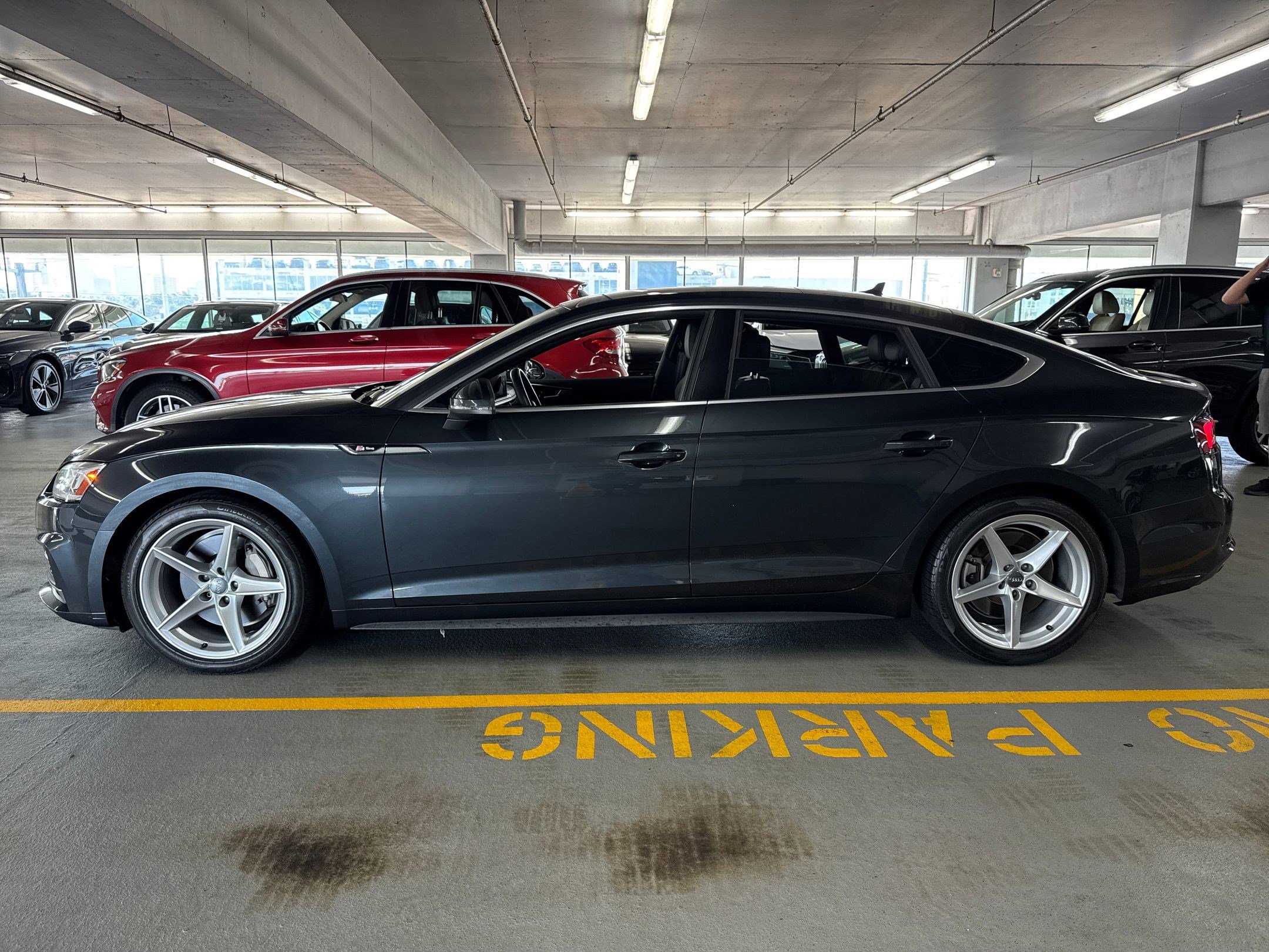 2018 Audi A5 Premium Plus photo 2
