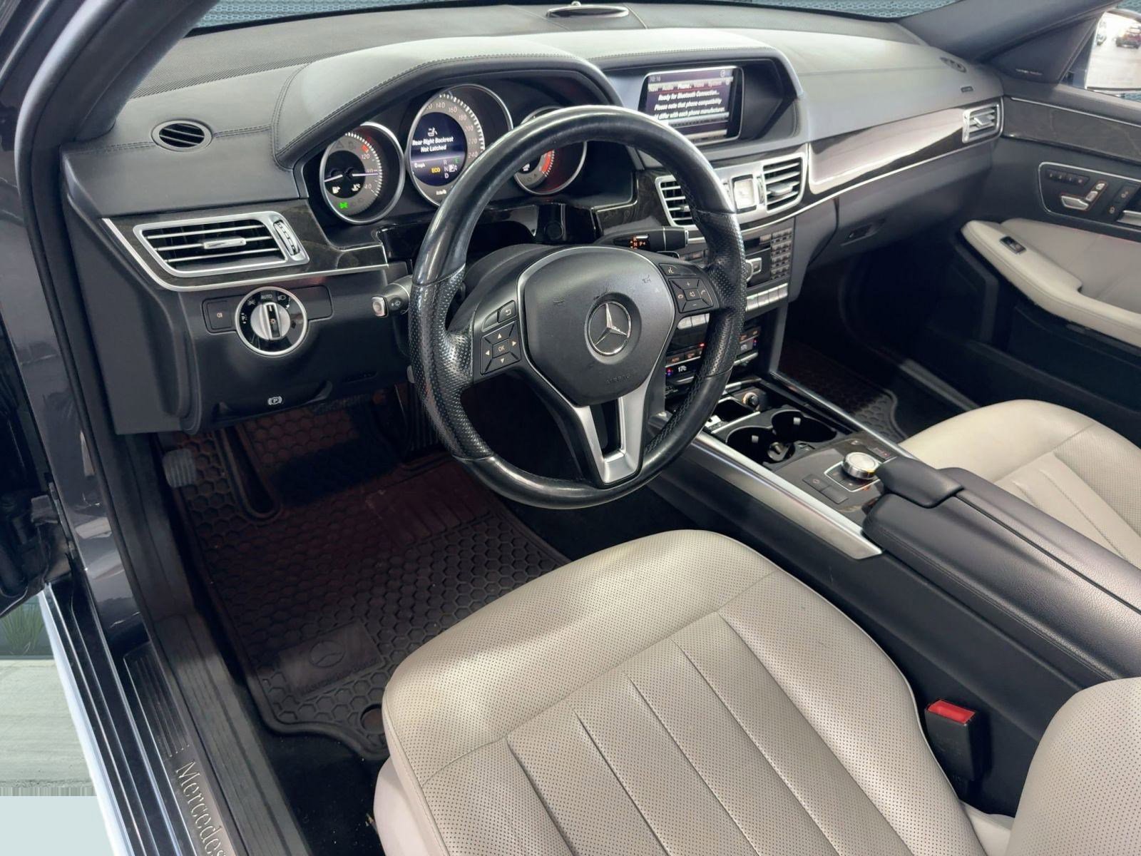 2014 Mercedes Benz E 550 Sport Sedan photo 4