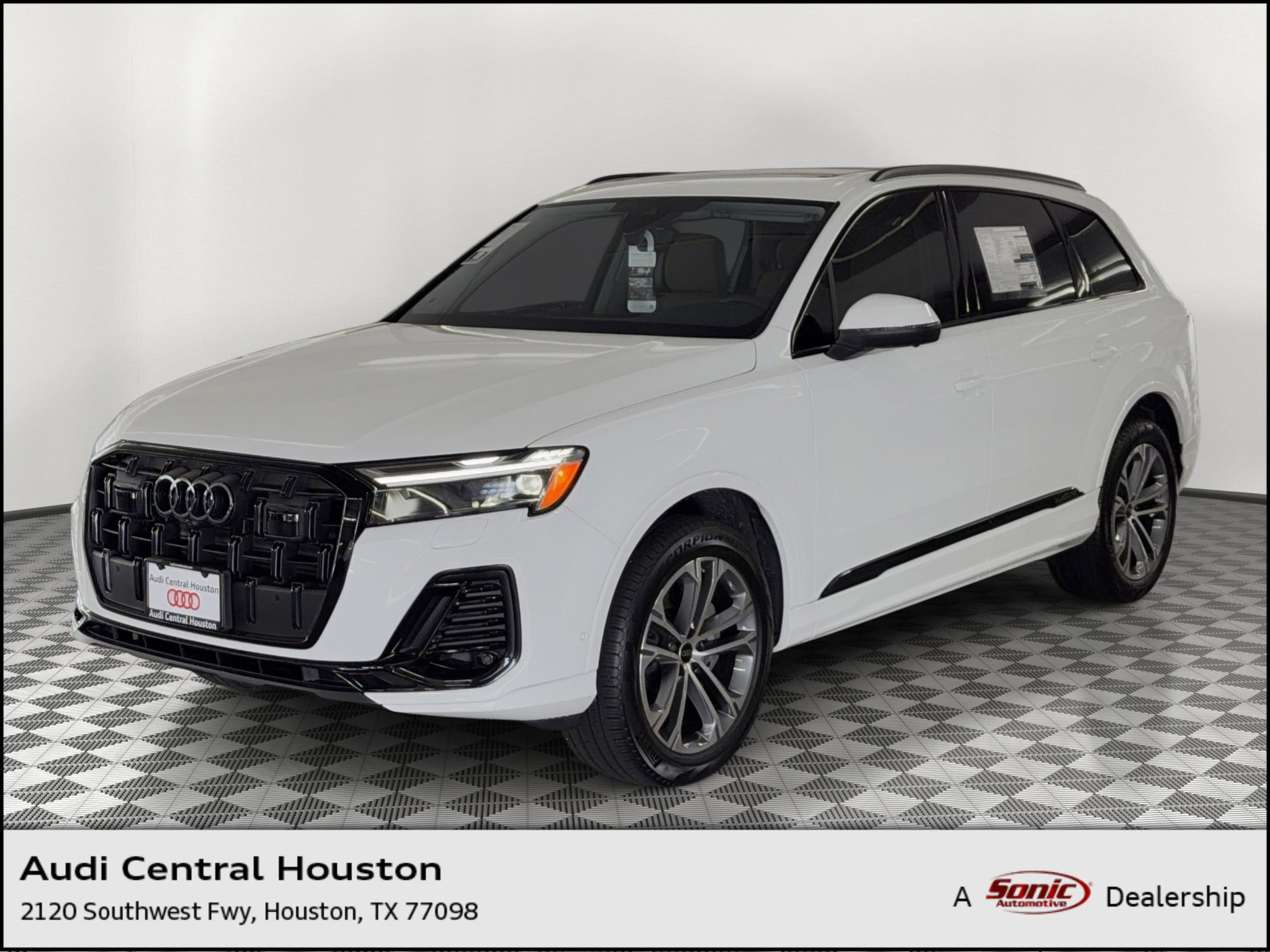 2026 Audi Q7 45 Premium quattro Tiptronic's photo