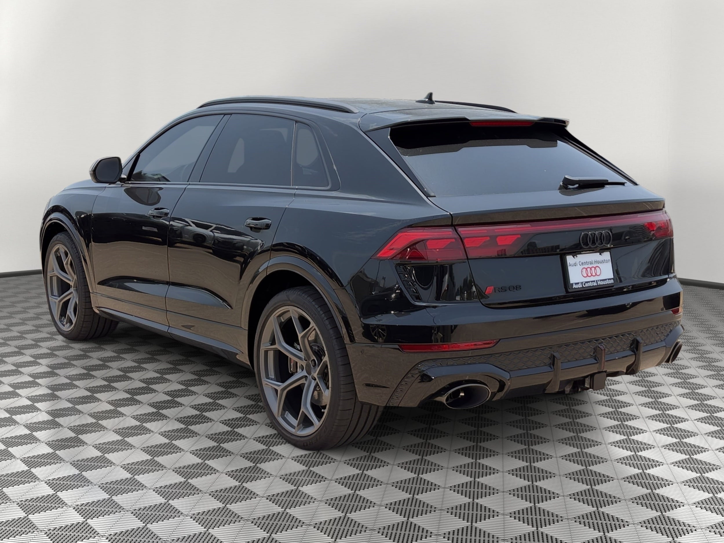 RS Q8 Performance SUV