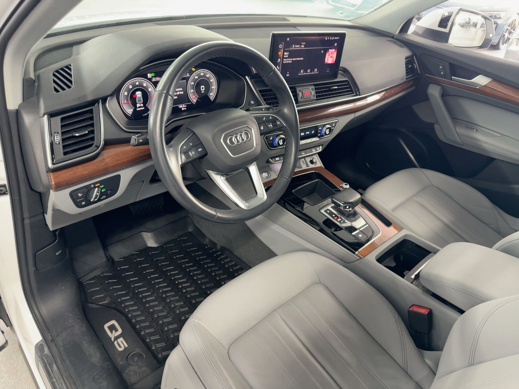 2021 Audi Q5 Premium Plus photo 4