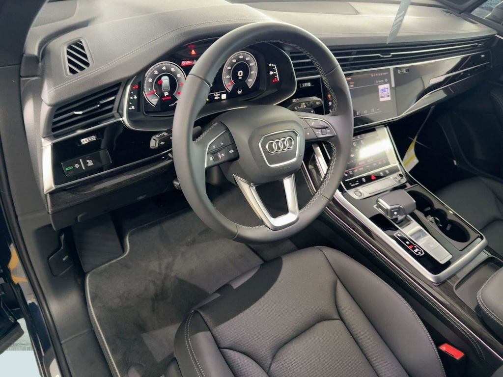 New 2026 Audi Q7 55 Premium Plus SUV