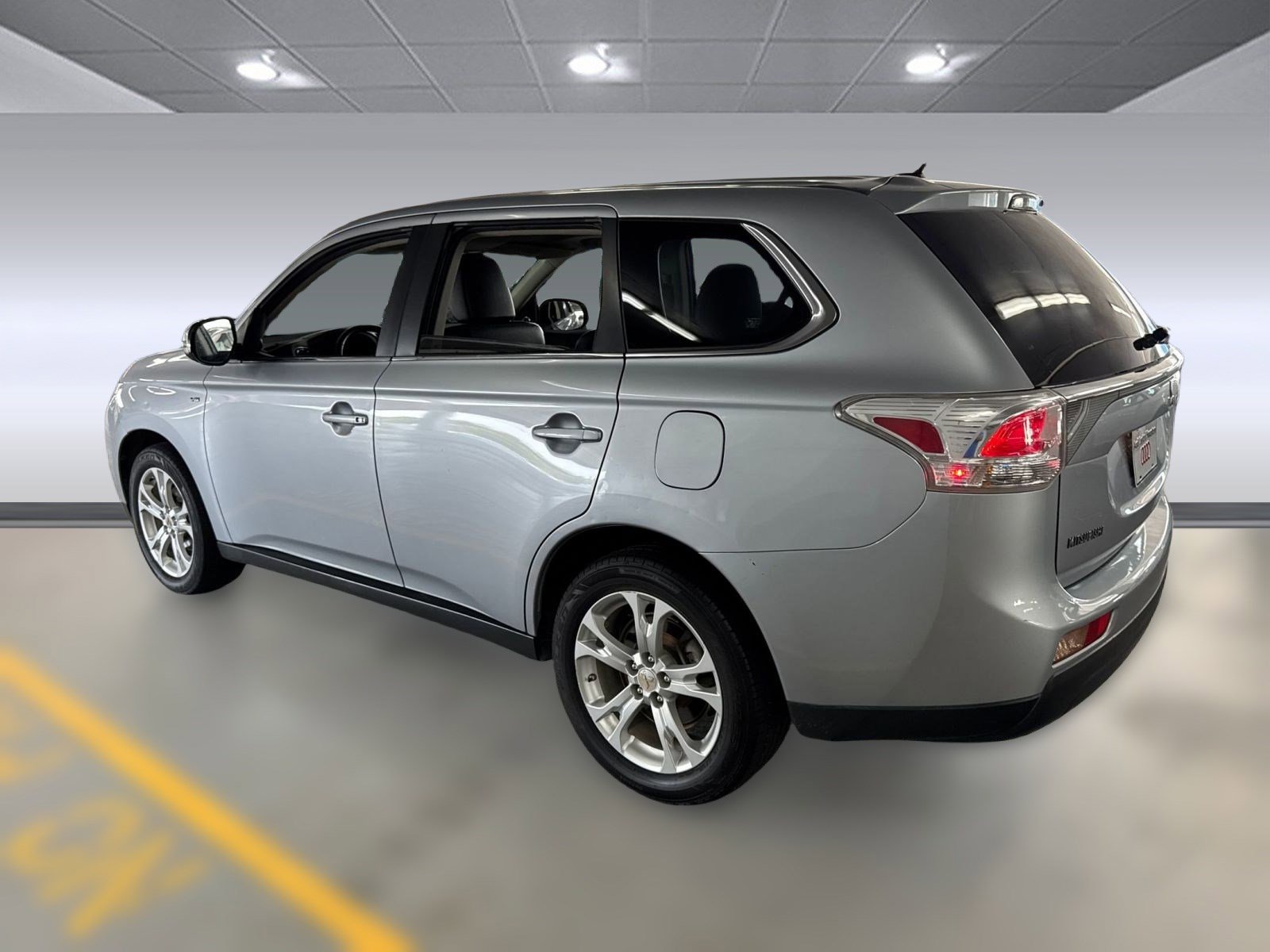 2014 Mitsubishi Outlander GT photo 3