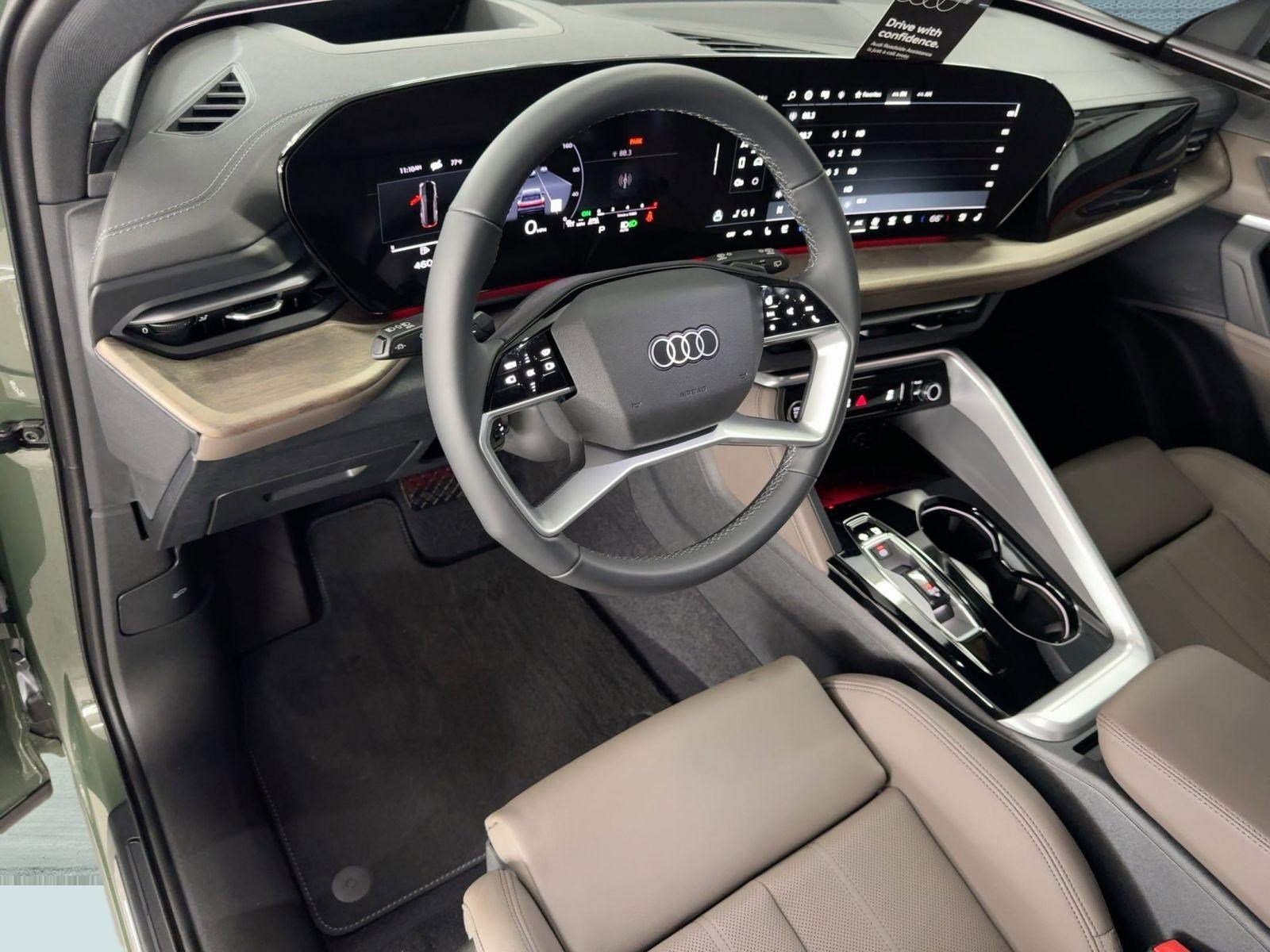 2025 Audi Q5 2.0T Premium Plus photo 4