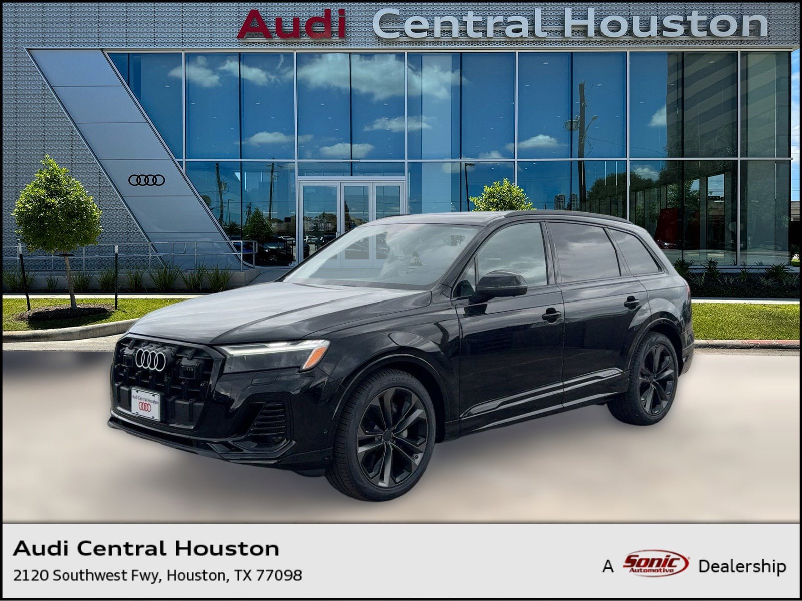 2026 Audi Q7 55 Premium Plus's photo