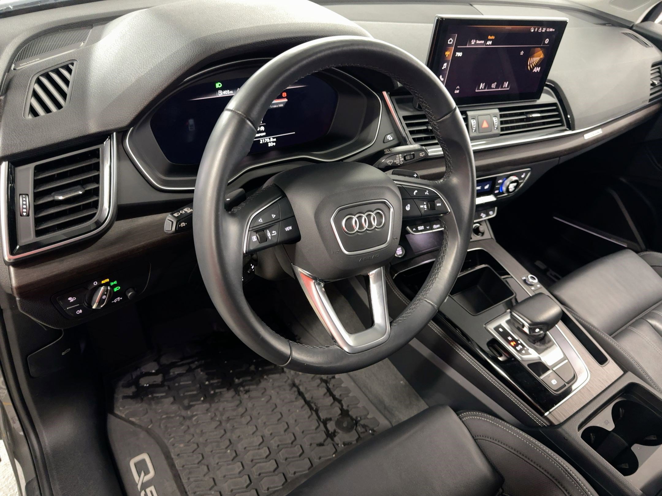 2023 Audi Q5 S line Premium Plus photo 4