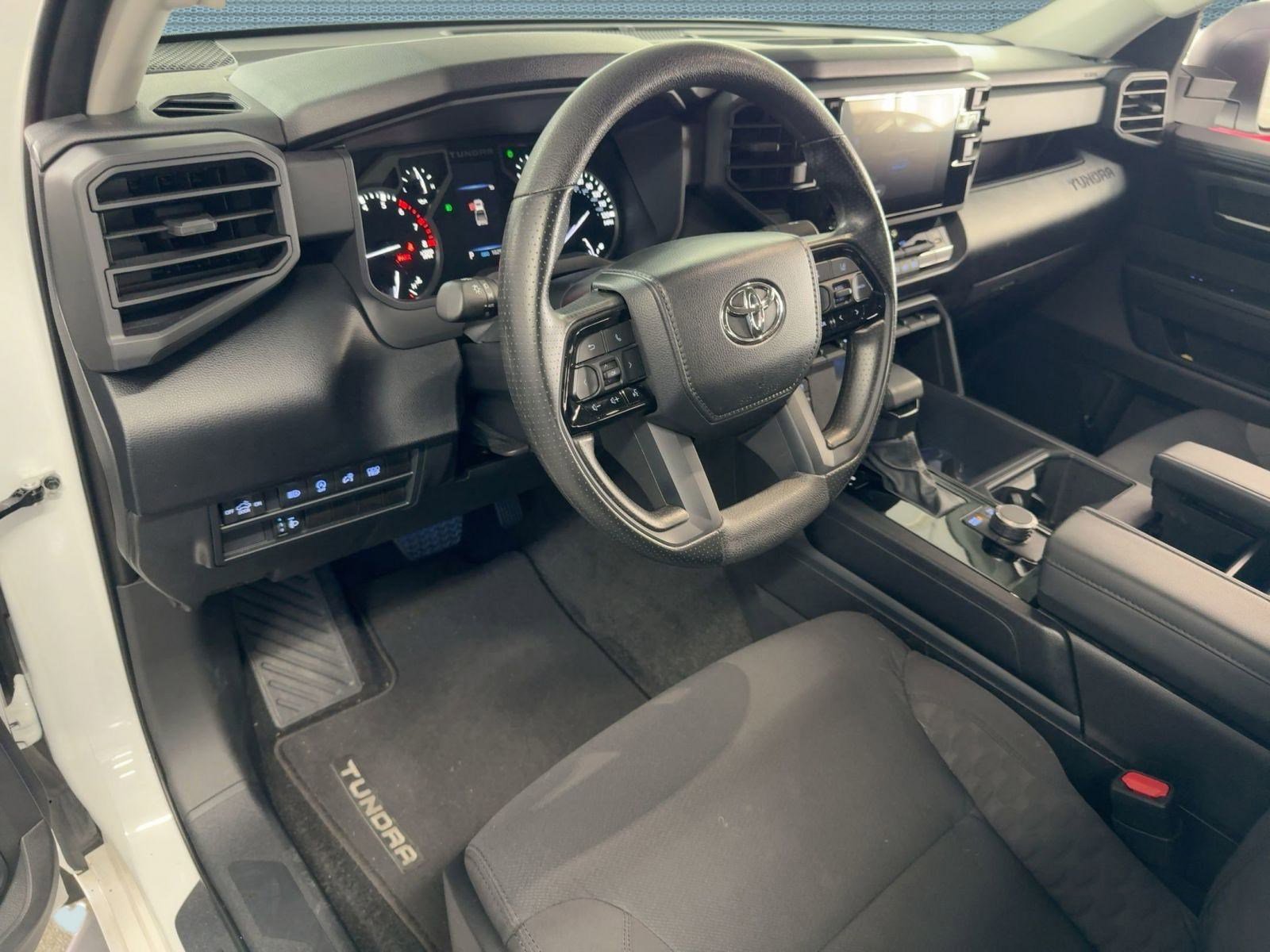 2024 Toyota Tundra SR5 CrewMax photo 3