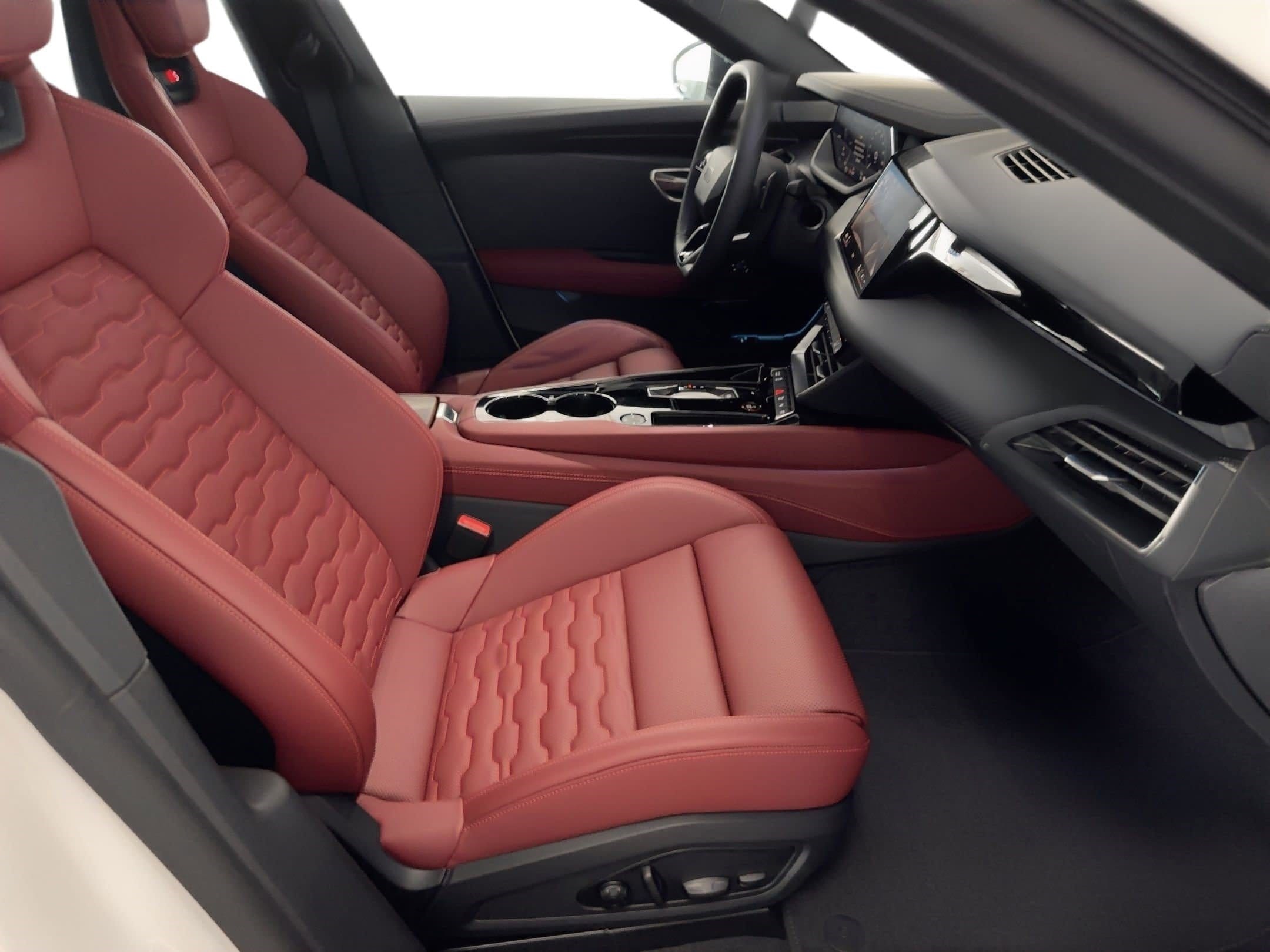 2026 Audi S e-tron GT Premium Plus - Photo 30