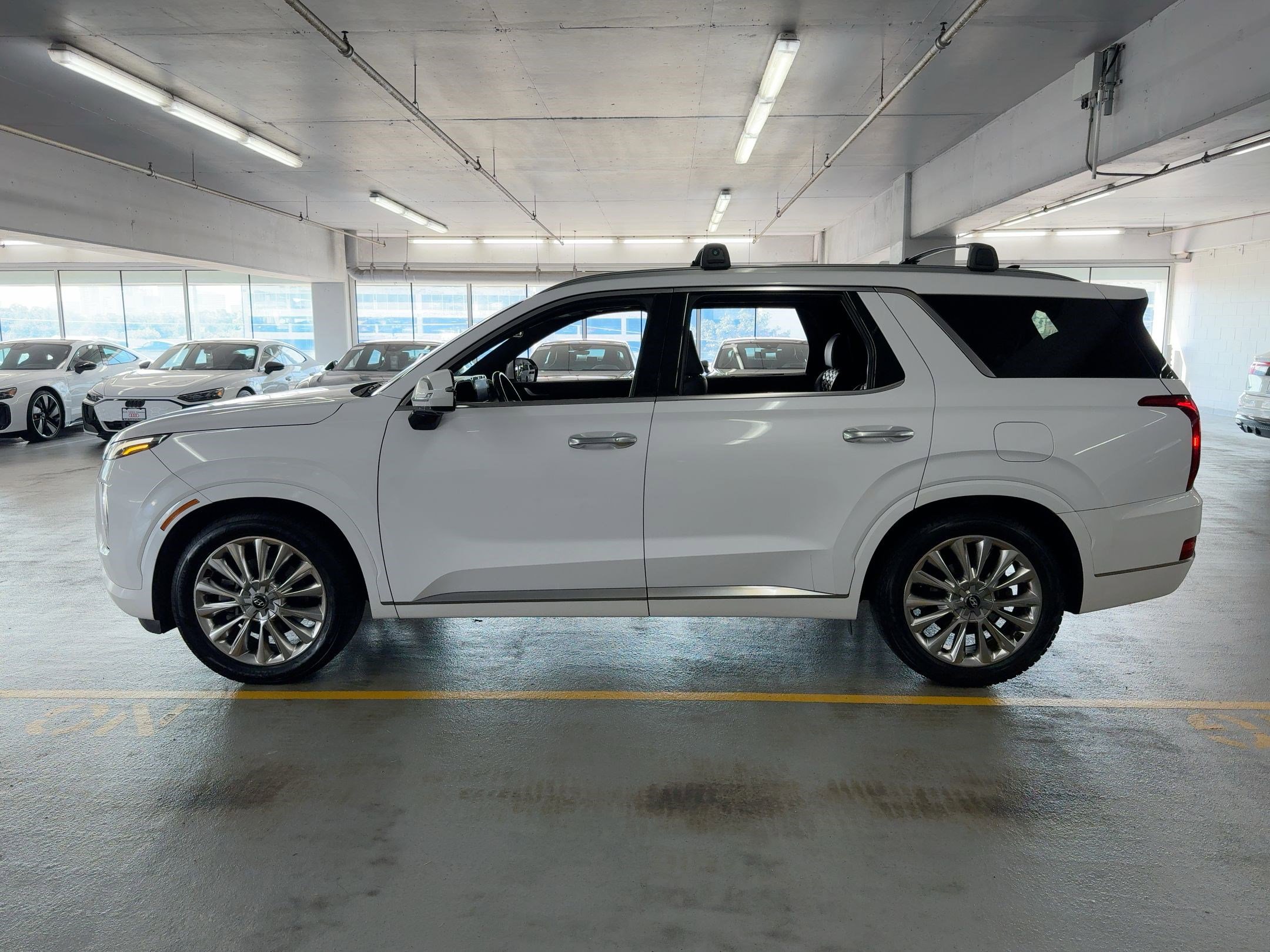 2020 Hyundai Palisade Limited photo 2