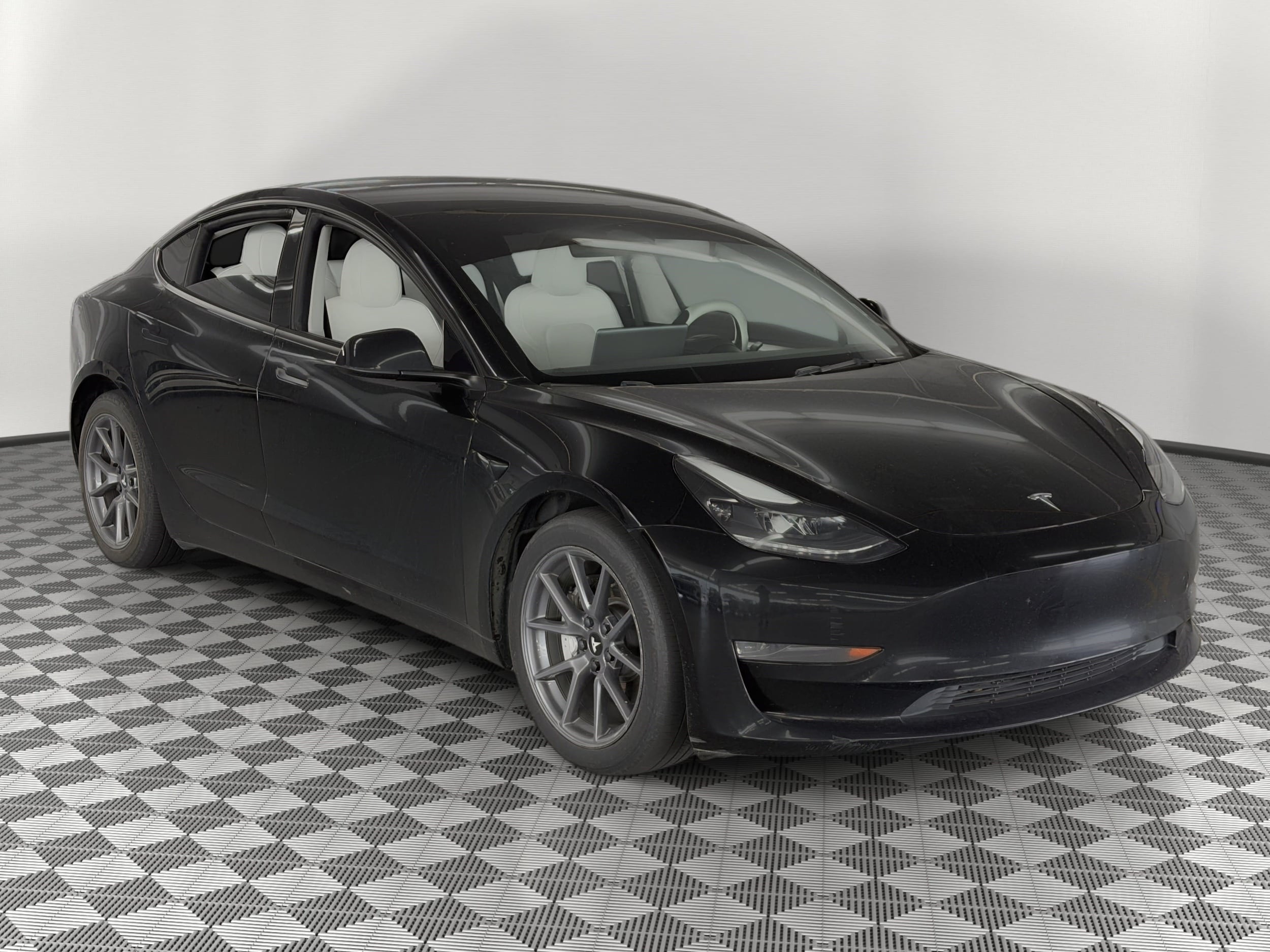 Model 3 Model 3 Rear-Wheel Drive (RWD) Sedan