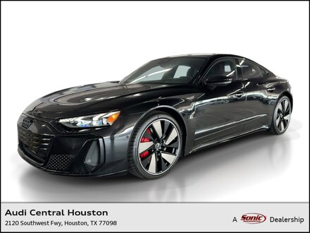 2026 Audi S e-tron GT Prestige Sedan