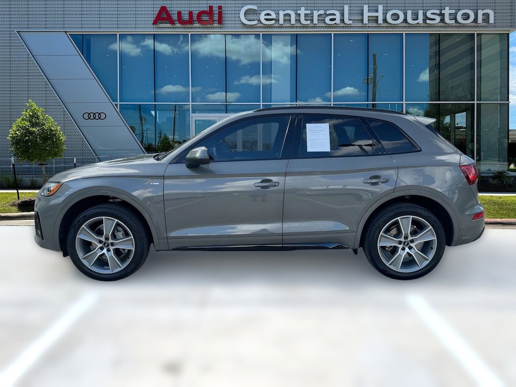 Certified 2025 Audi Q5 S line Premium SUV