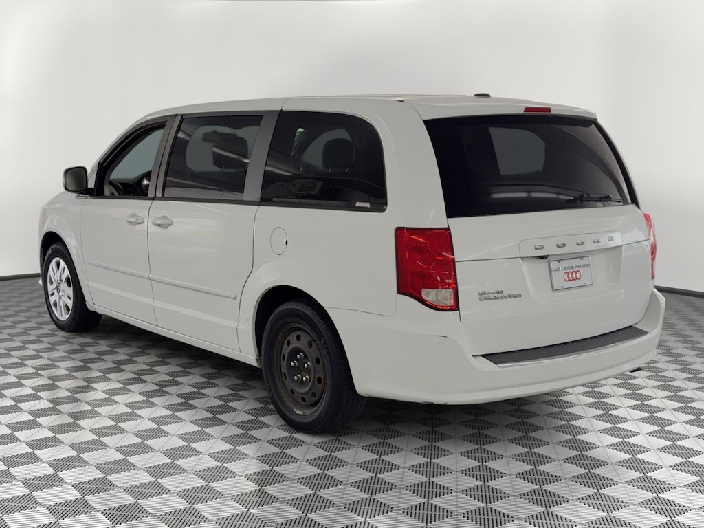 Used 2014 Dodge Grand Caravan SE Van