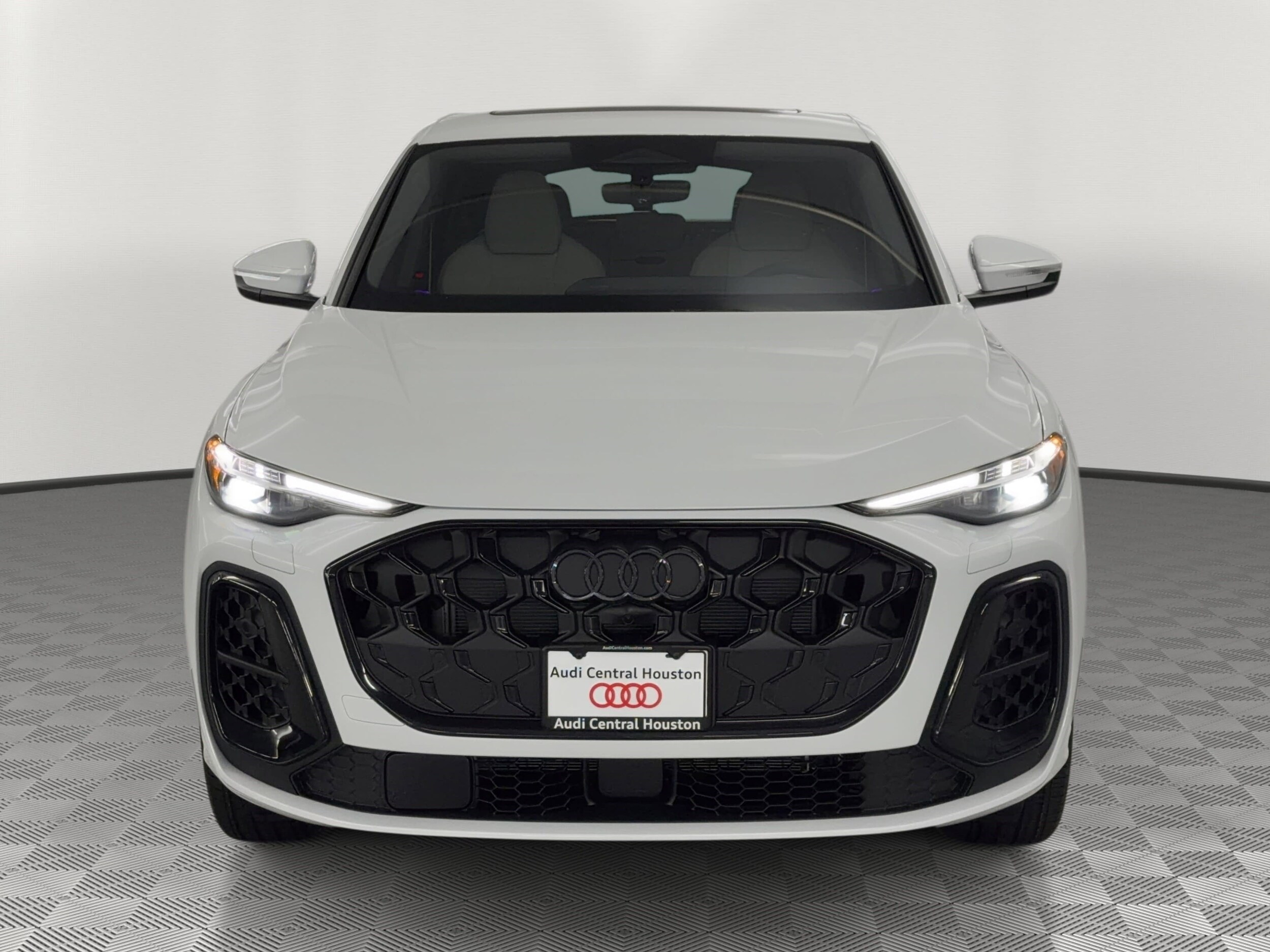 Q5 Sportback Premium Plus SUV