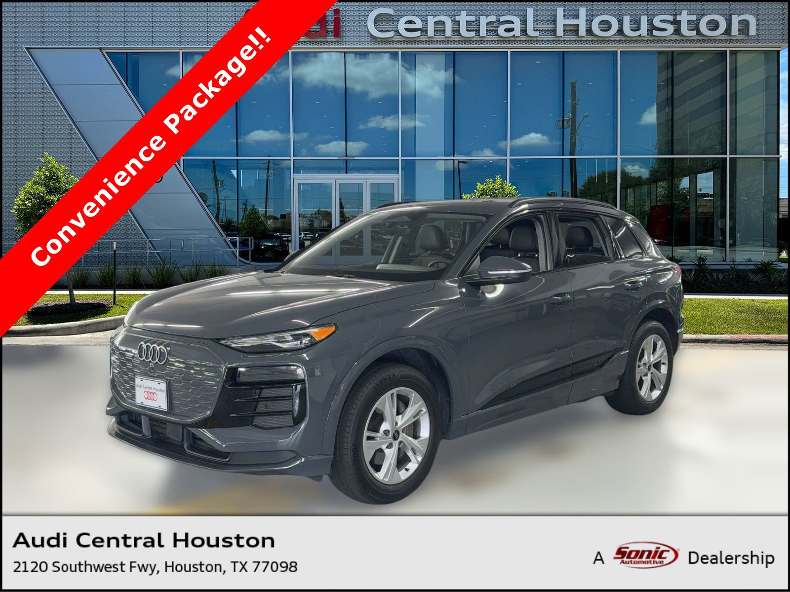 2025 Audi Q6 e-tron Premium's photo