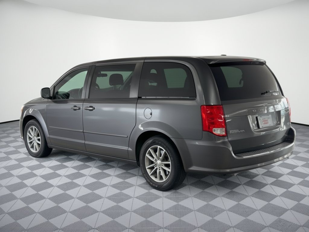 Used 2016 Dodge Grand Caravan SE Plus Van