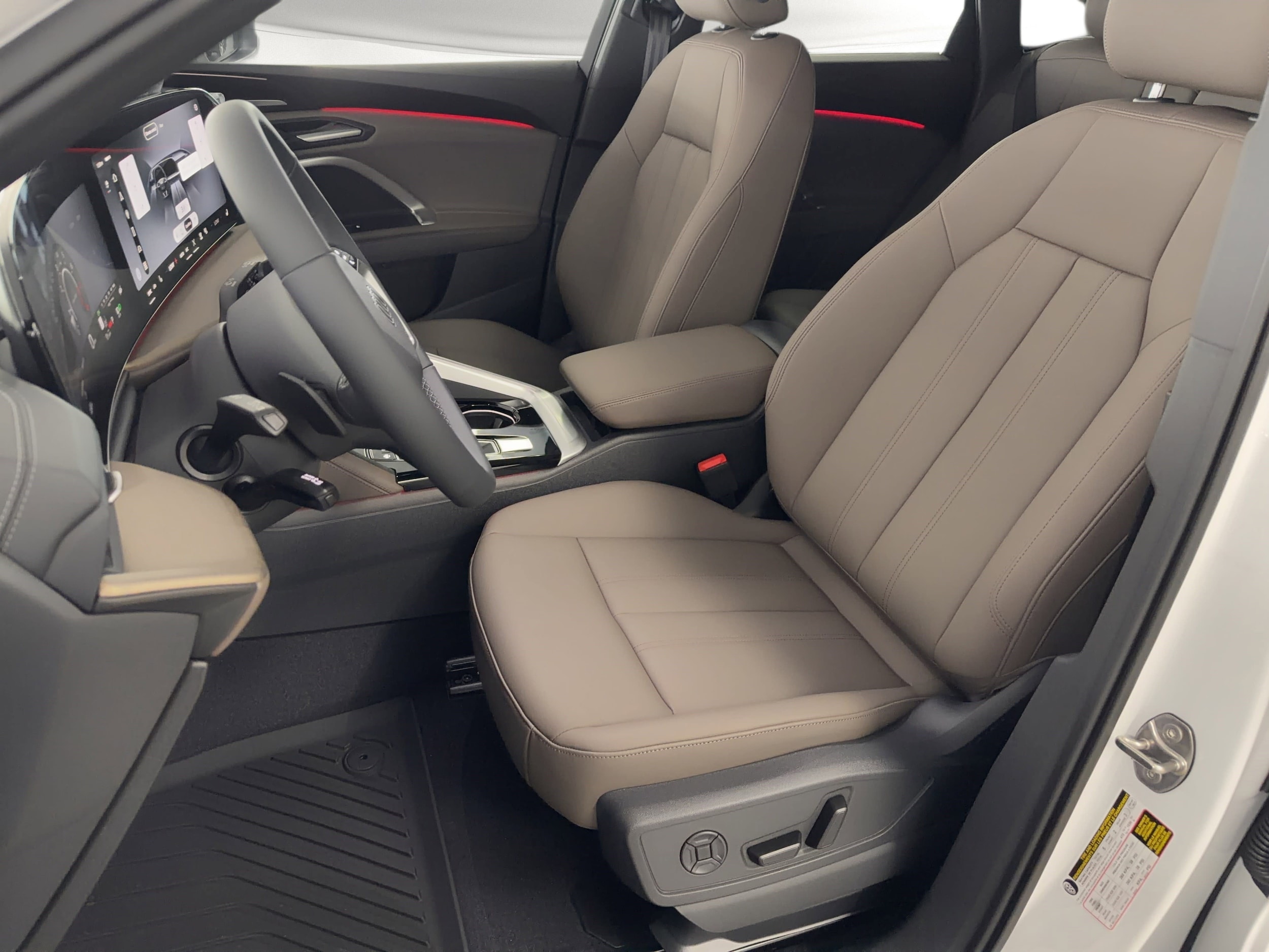 Q5 Sportback Premium Plus SUV