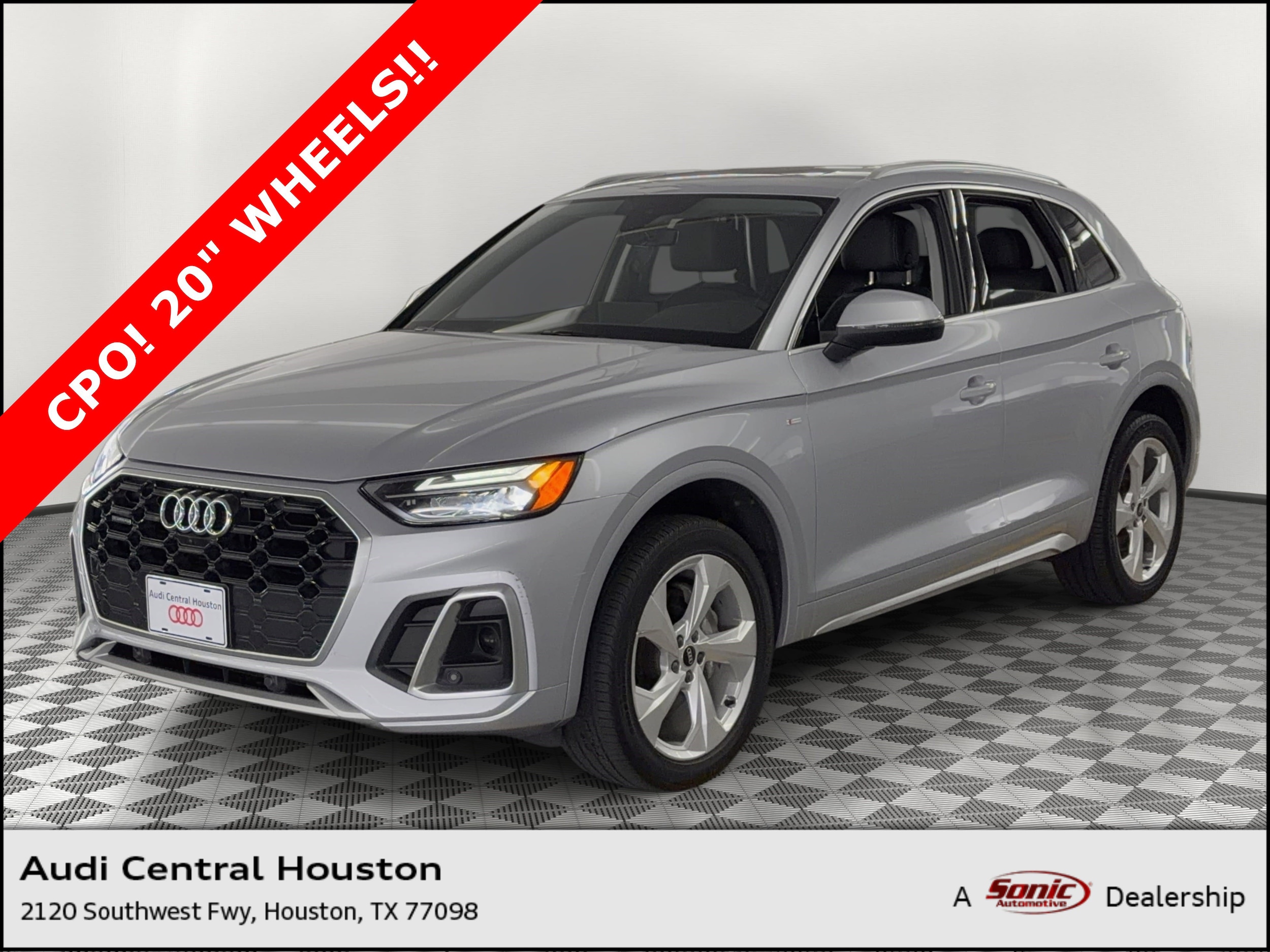 2023 Audi Q5 45 Premium Plus's photo