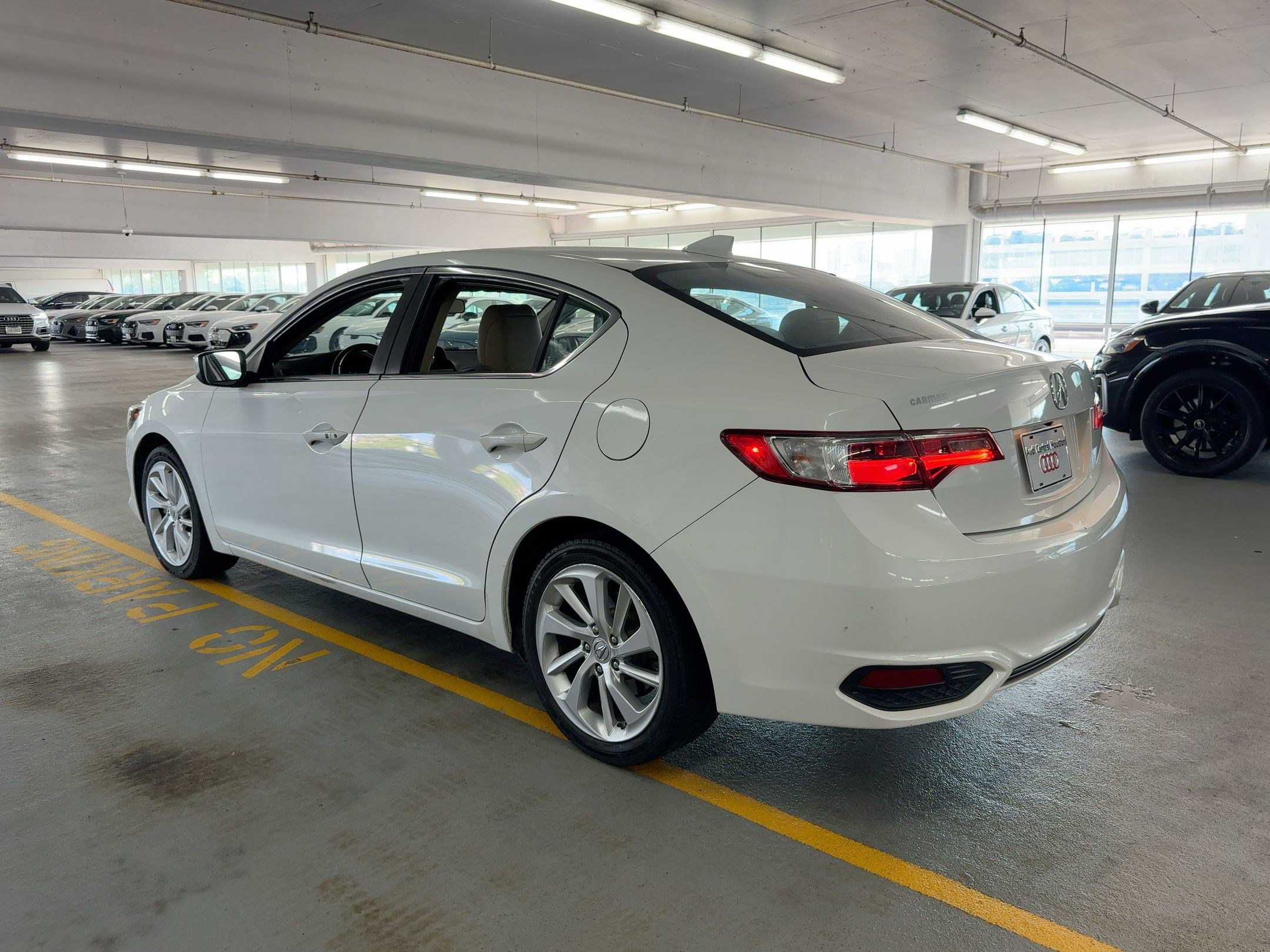 2017 Acura ILX Base Plus photo 2