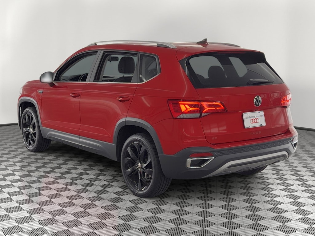 Used 2022 Volkswagen Taos SE SUV
