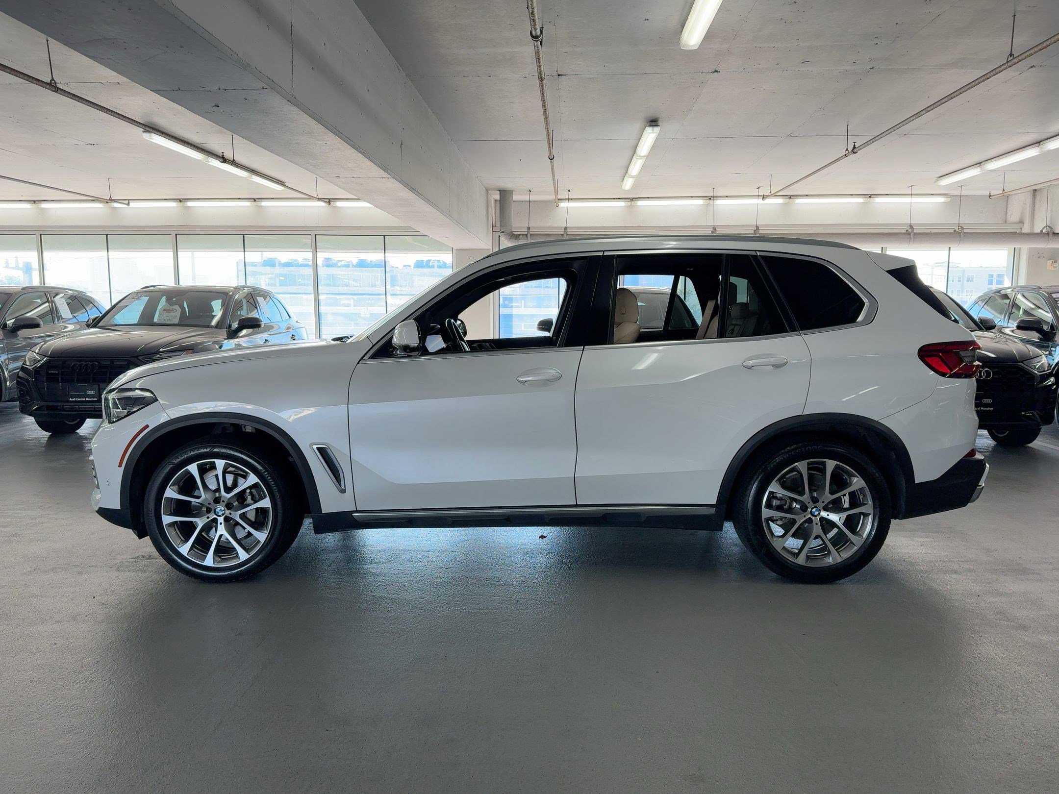 2020 Bmw X5 sDrive40i photo 2