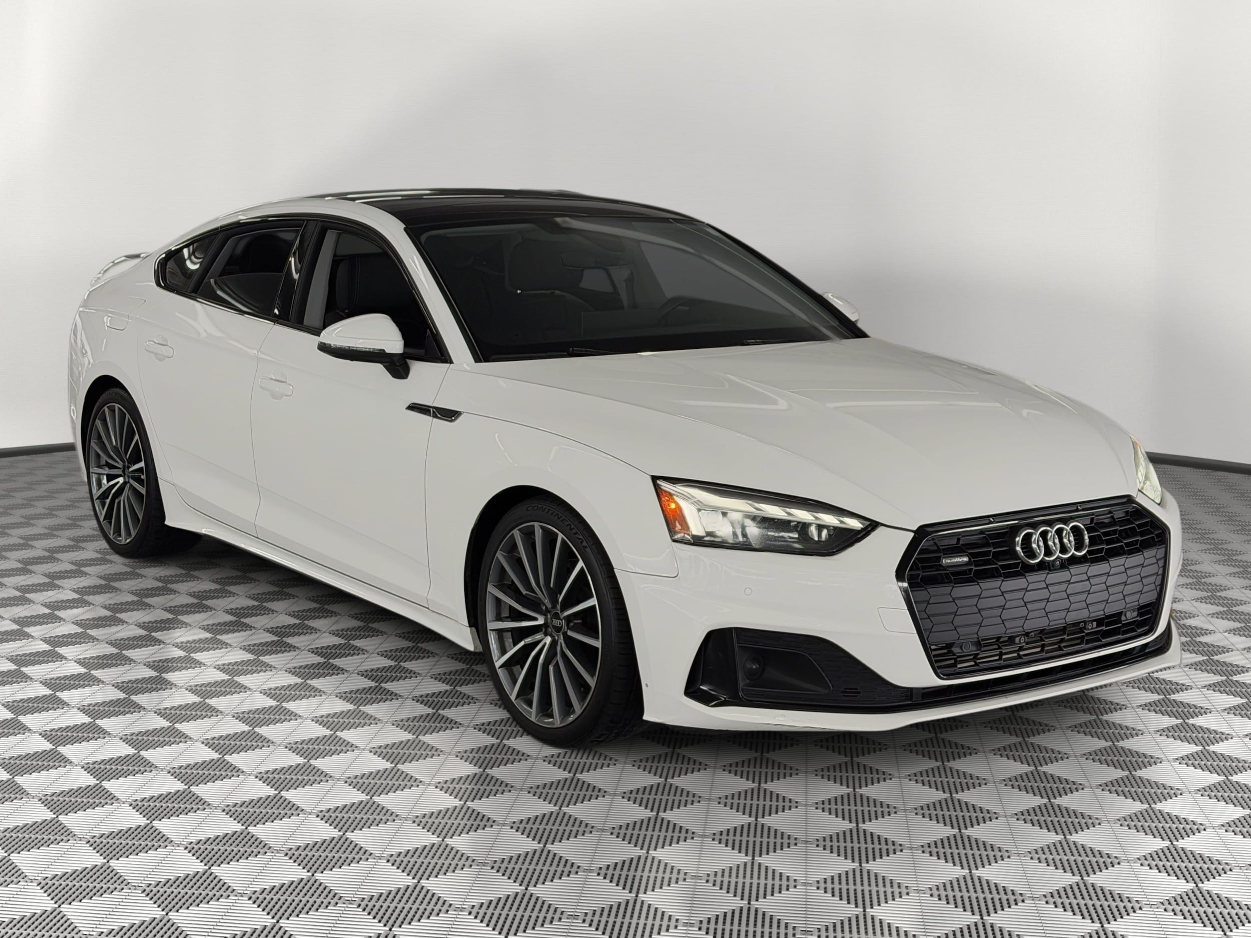 A5 Premium Plus Sportback