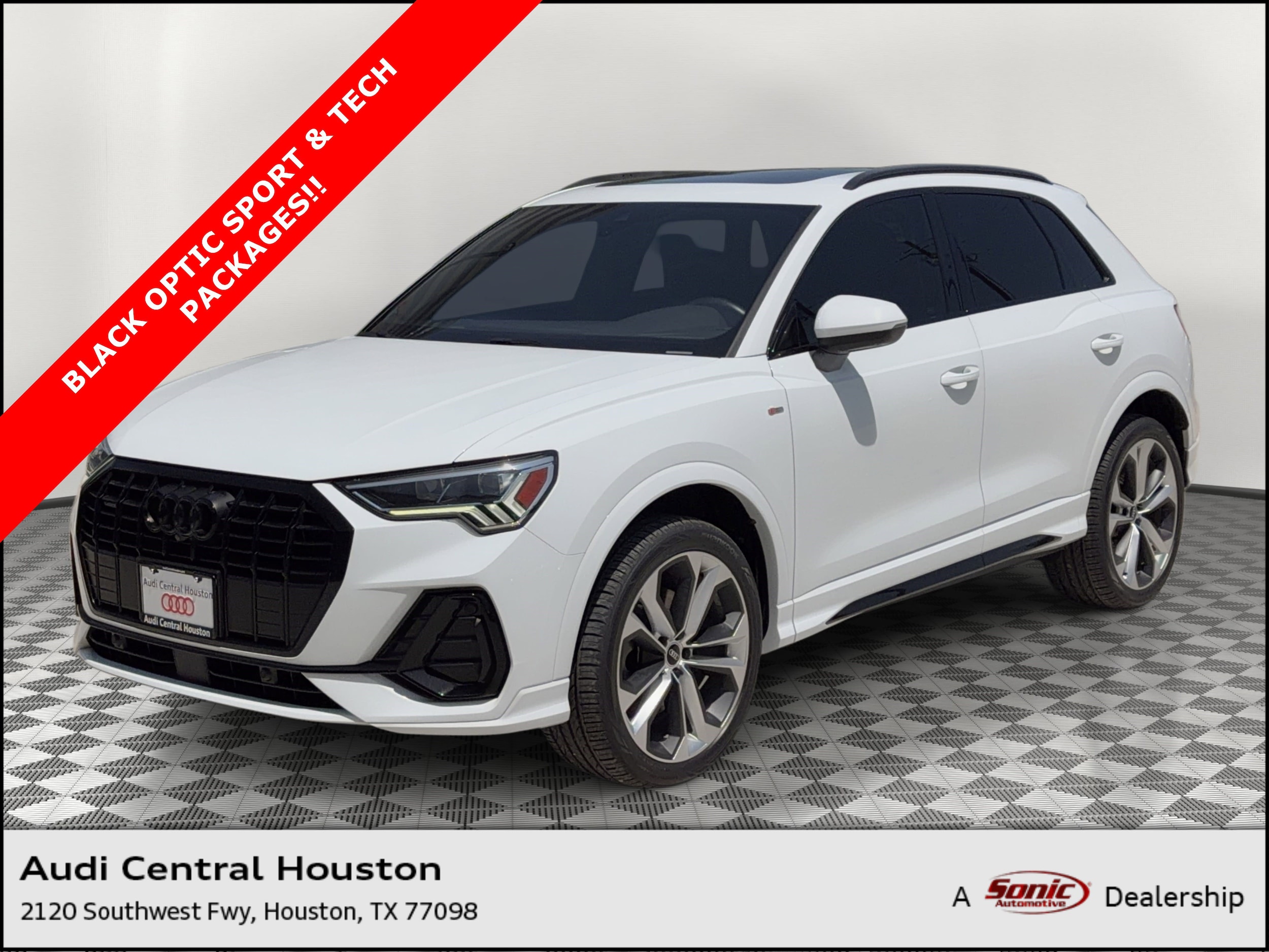 2022 Audi Q3 45 TFSI S Line Premium Plus quattro's photo