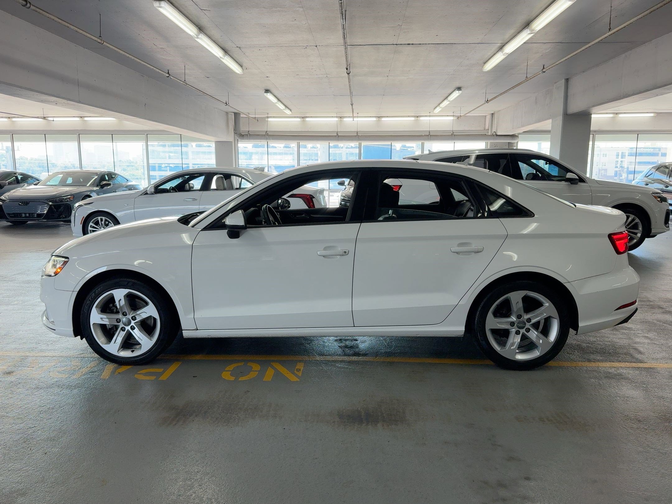 2018 Audi A3 Premium photo 2