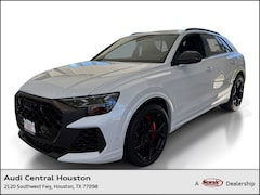 2026 Audi RS Q8 4.0T performance SUV