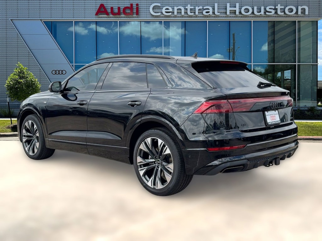 New 2026 Audi Q8 Premium Plus SUV