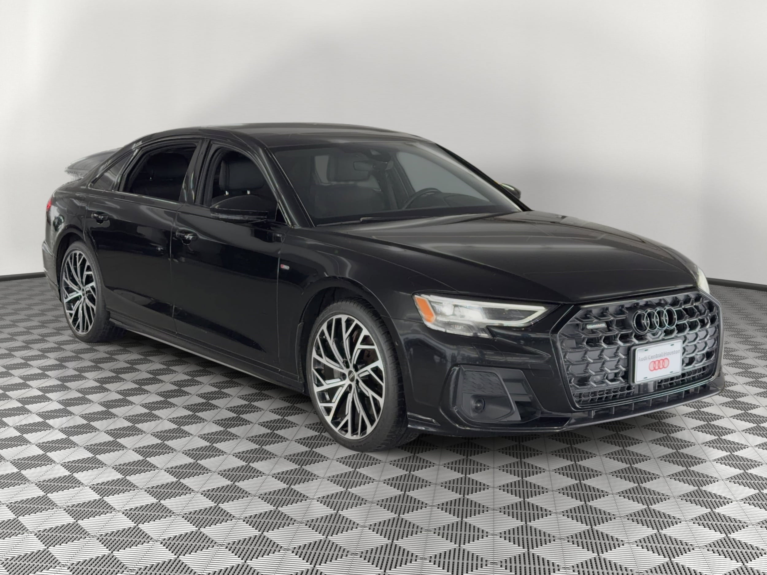 A8 L 55 TFSI Quattro Sedan