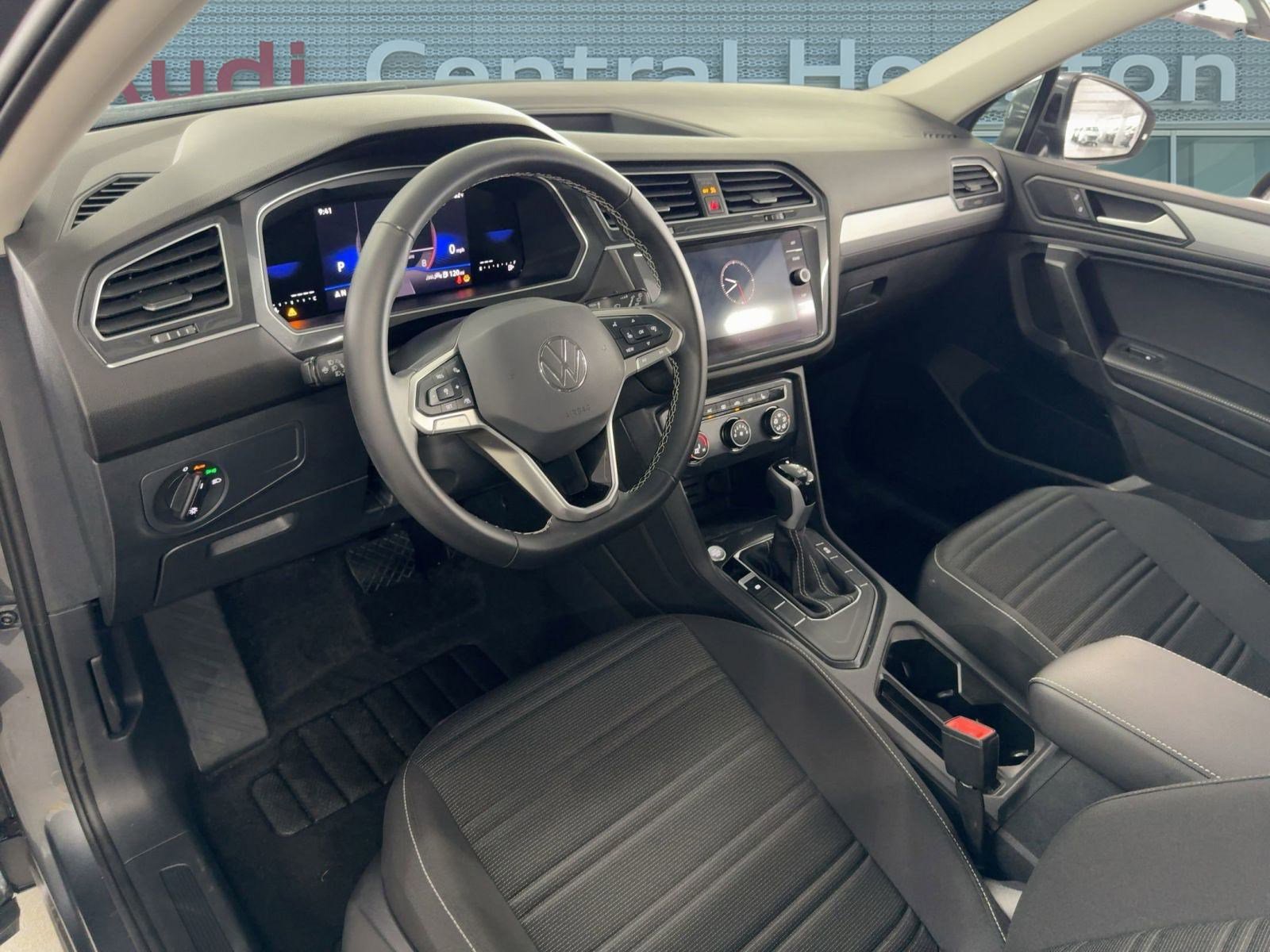 2024 Volkswagen Tiguan S photo 4