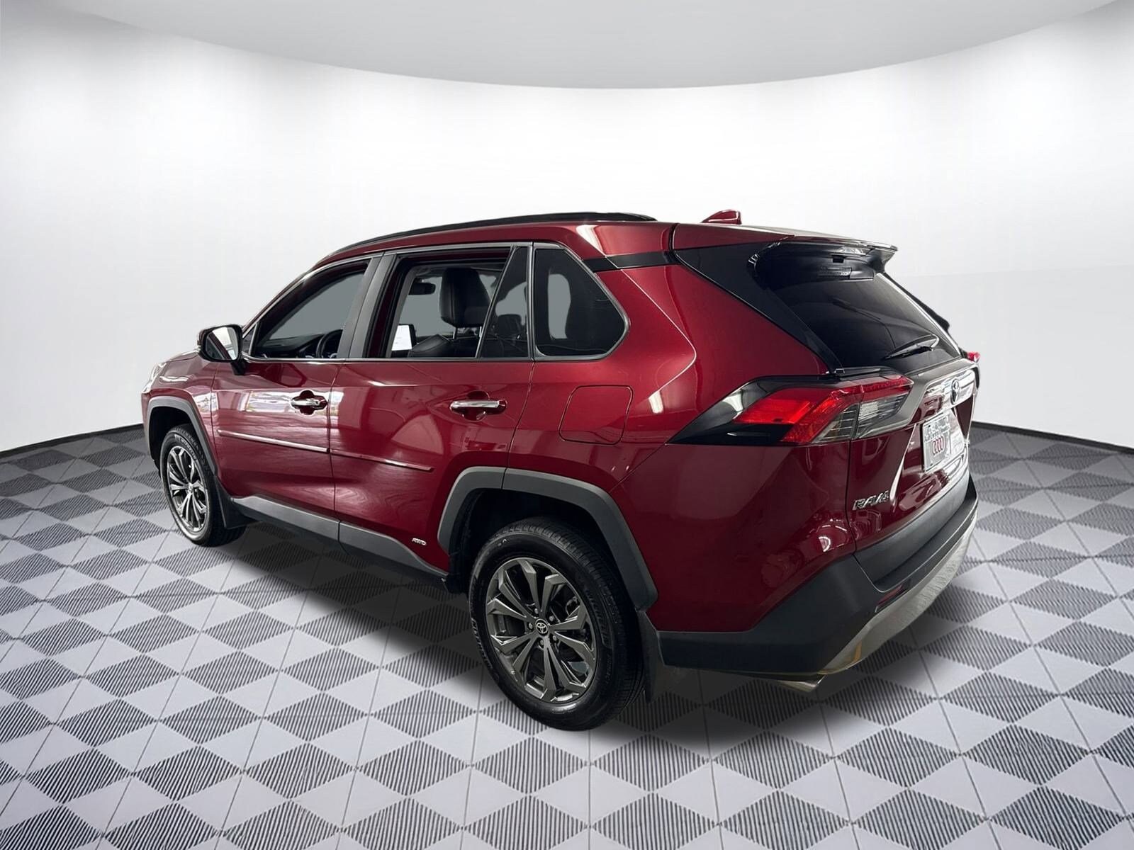 2024 Toyota RAV4 Hybrid Limited photo 3