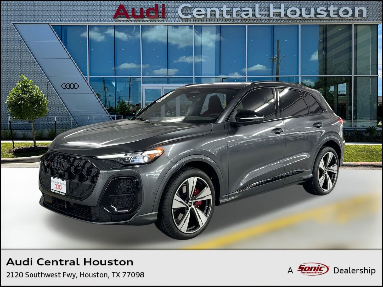 2025 Audi New SQ5 Prestige's photo