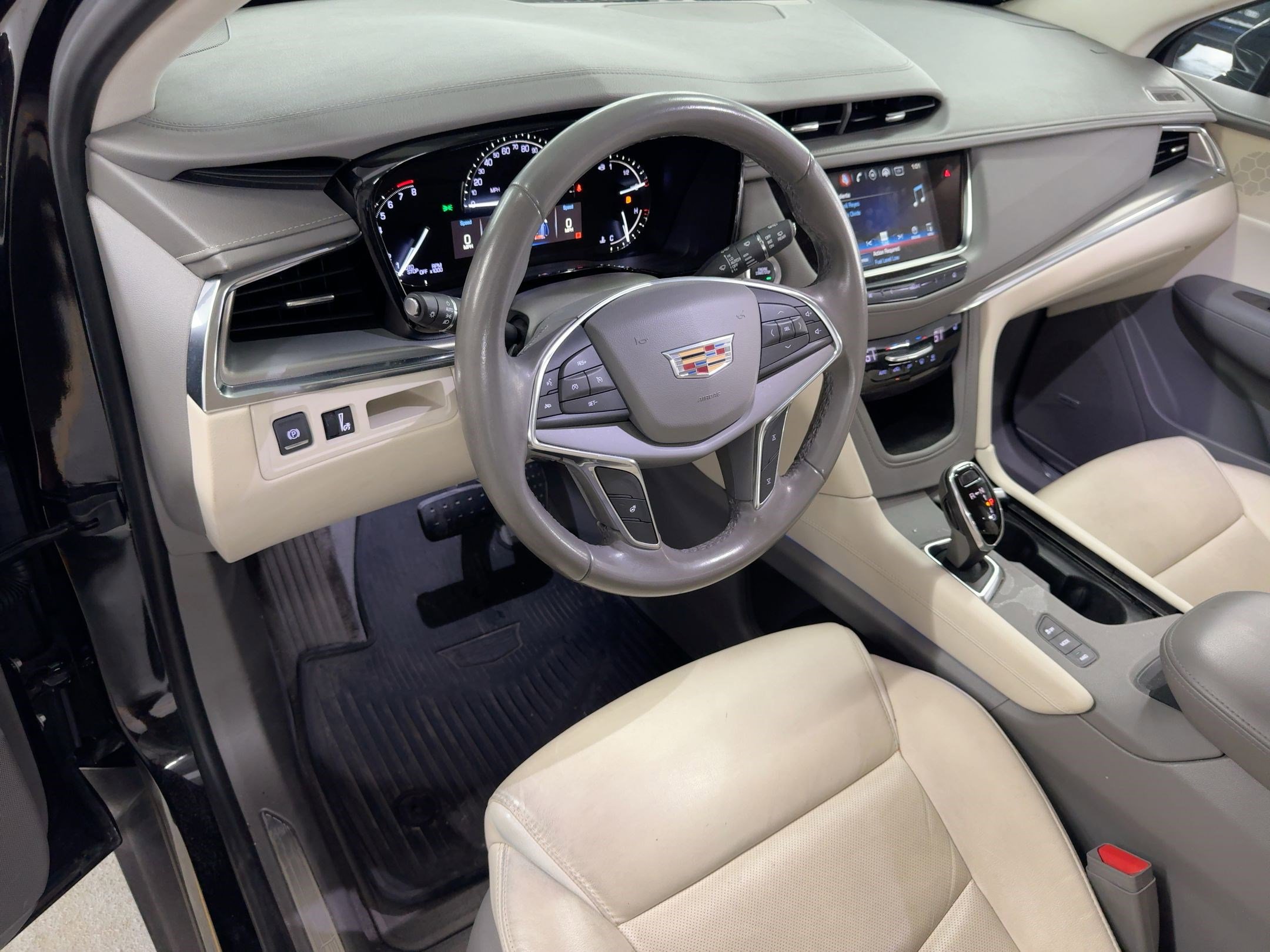 2018 Cadillac XT5 Luxury photo 4