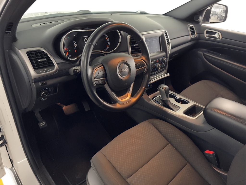 Used 2020 Jeep Grand Cherokee Laredo E SUV